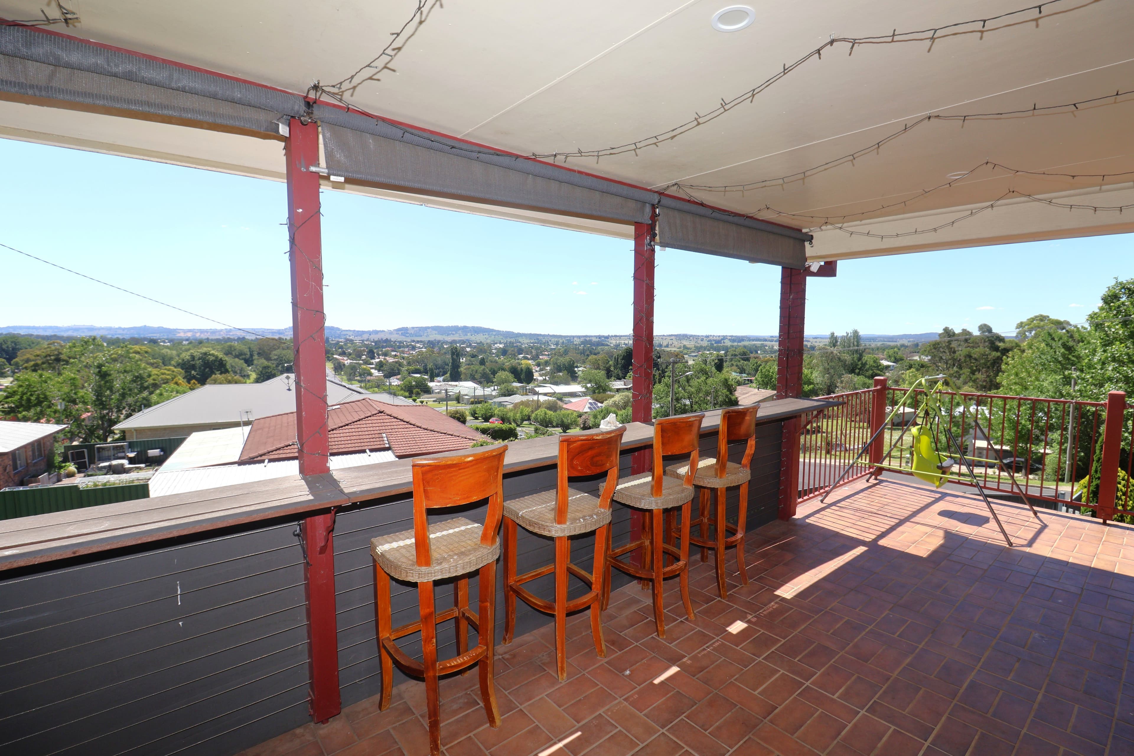323 Bourke Street, Glen Innes NSW 2370, Glen Innes - Thumbnail 2