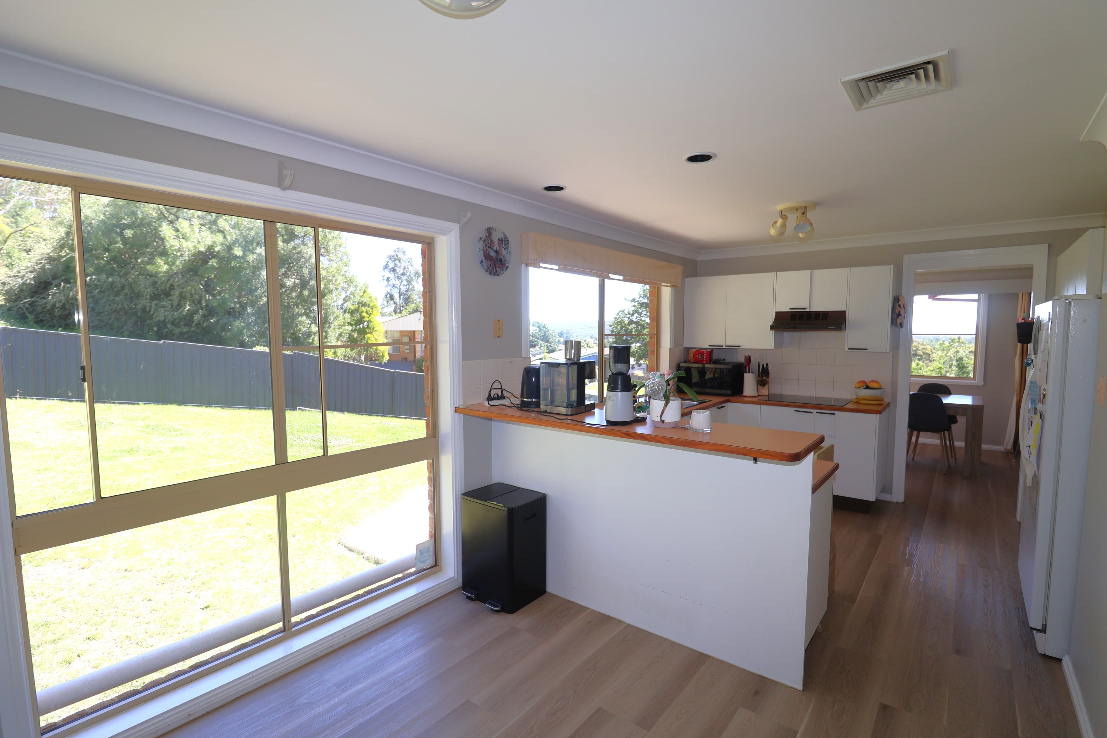 323 Bourke Street, Glen Innes NSW 2370, Glen Innes - Thumbnail 4