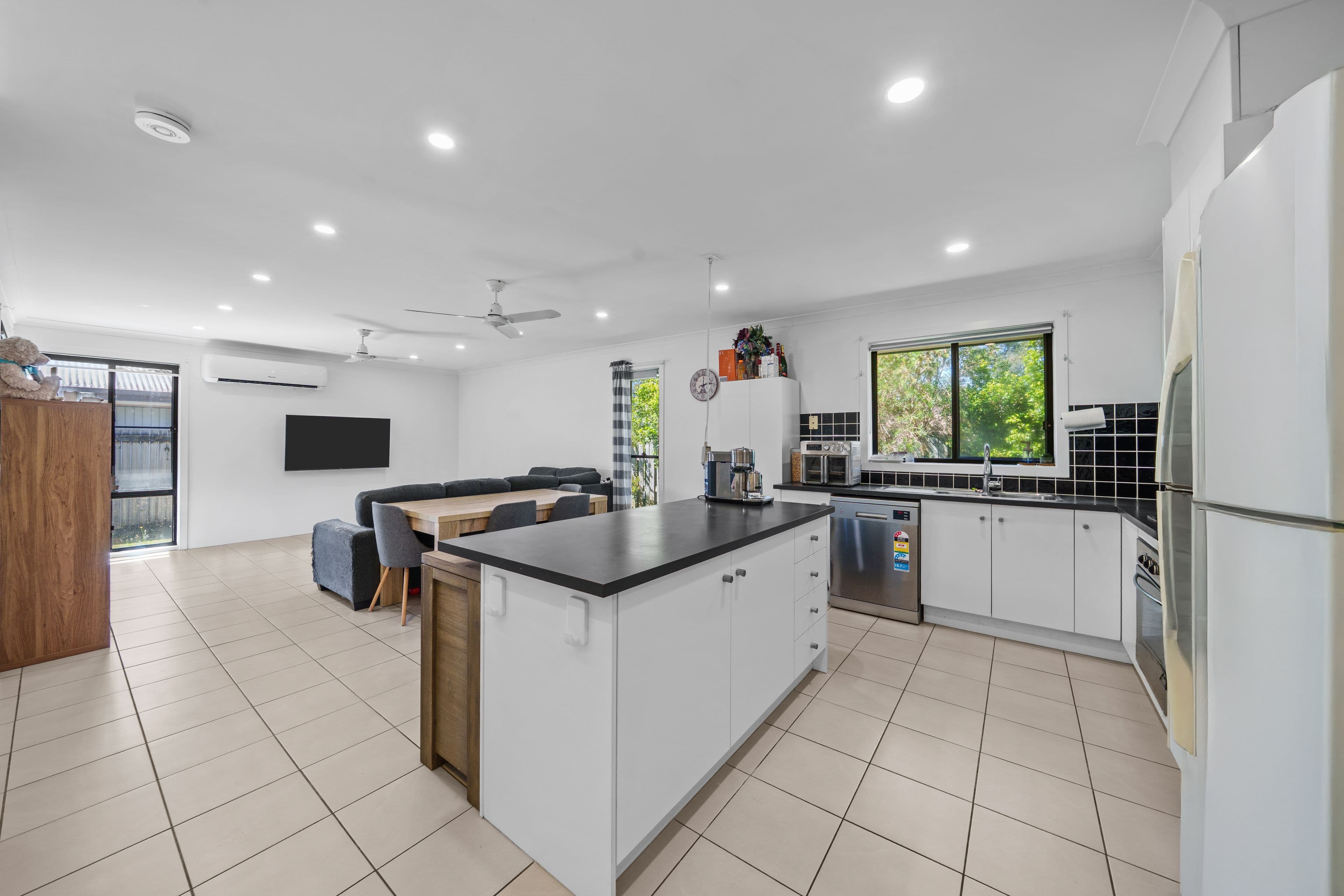 24 Moonie Drive, Coomera QLD 4209, Coomera - Thumbnail 6