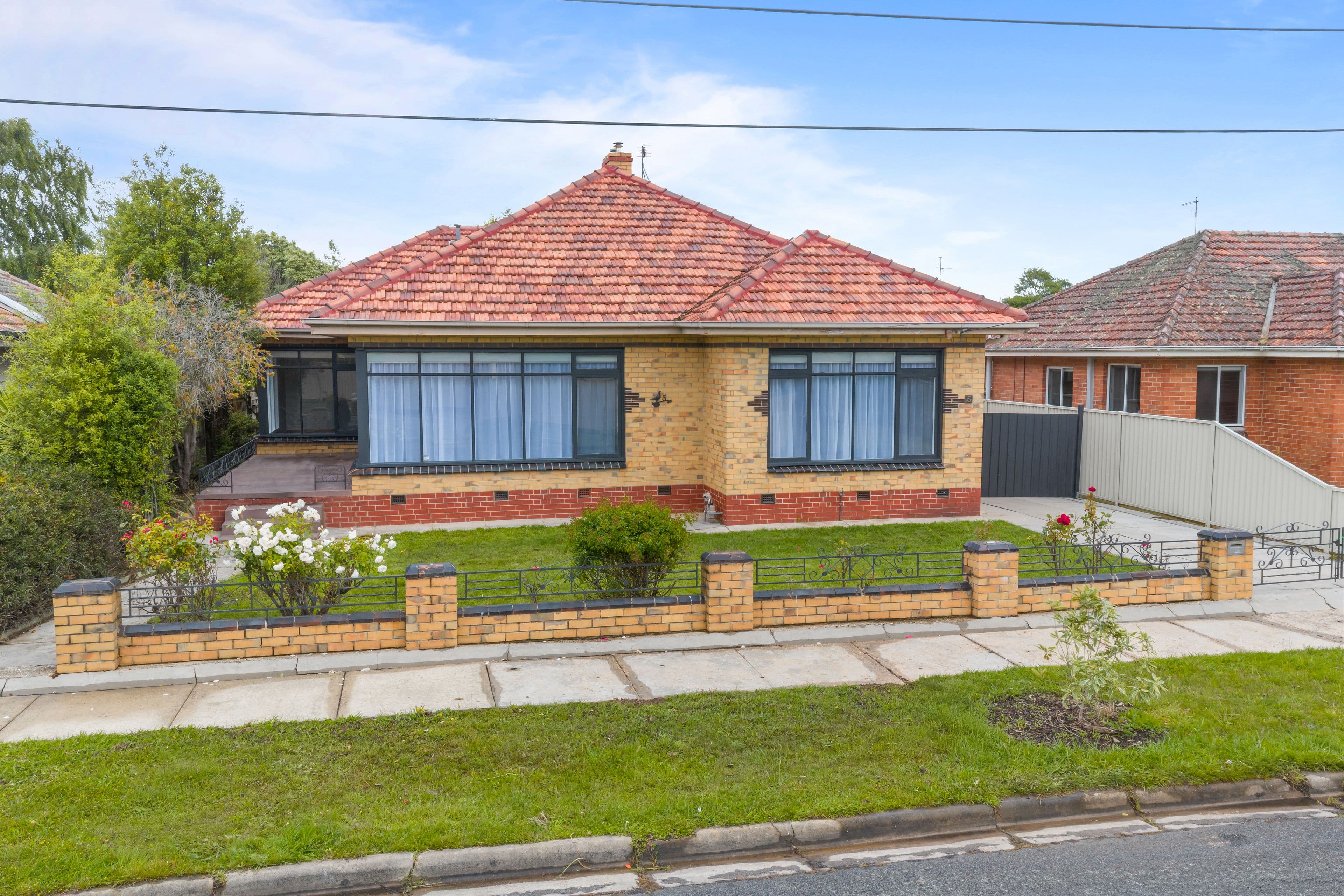 5 Hawthorn Grove, Wendouree VIC 3355, Wendouree - Image 1