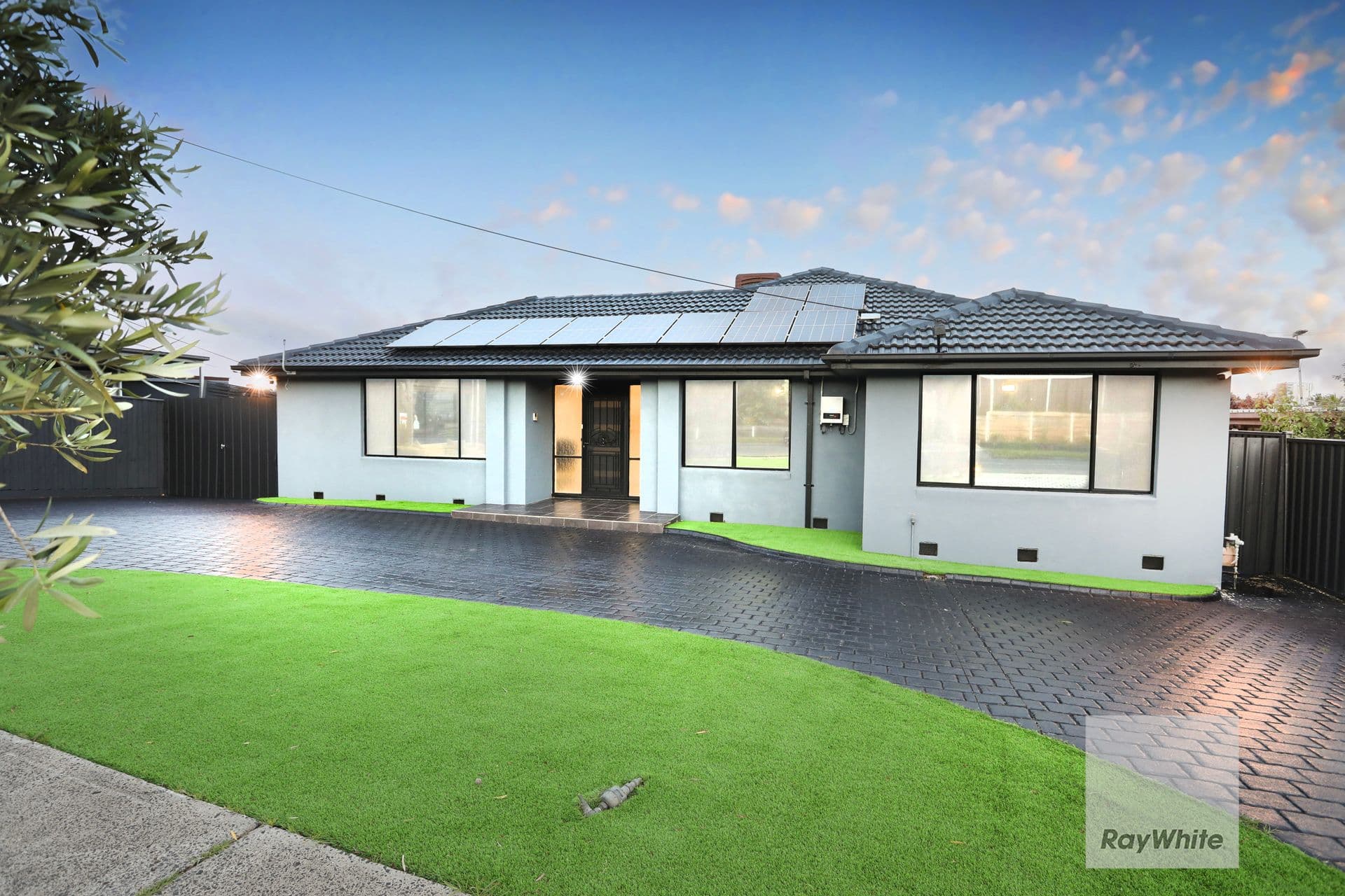 61 Lyndhurst Road, Gladstone Park VIC 3043, Gladstone Park - Thumbnail 2