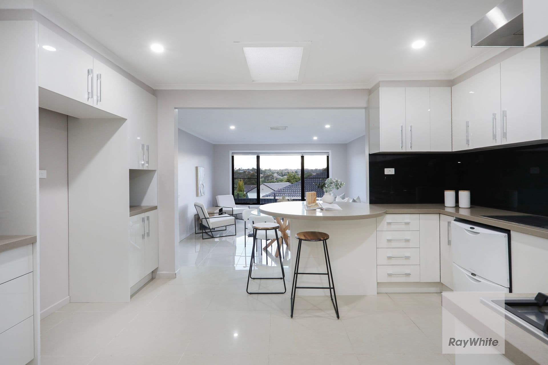 61 Lyndhurst Road, Gladstone Park VIC 3043, Gladstone Park - Thumbnail 8