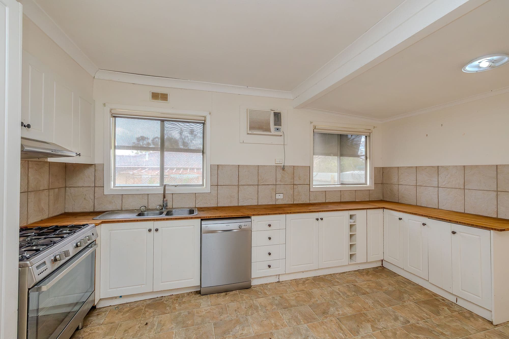 26 Murphys Road, Walpeup VIC 3507, Walpeup - Thumbnail 4