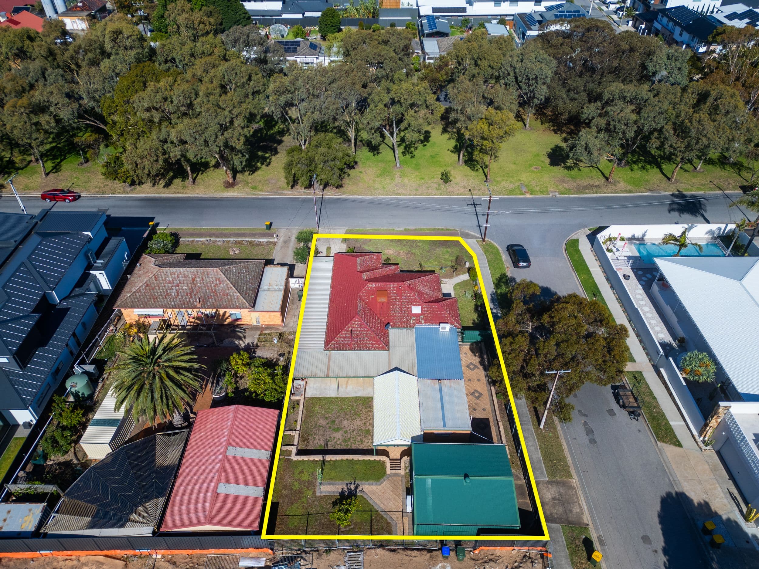 13 Wright Street, Henley Beach SA 5022, Henley Beach - Thumbnail 2
