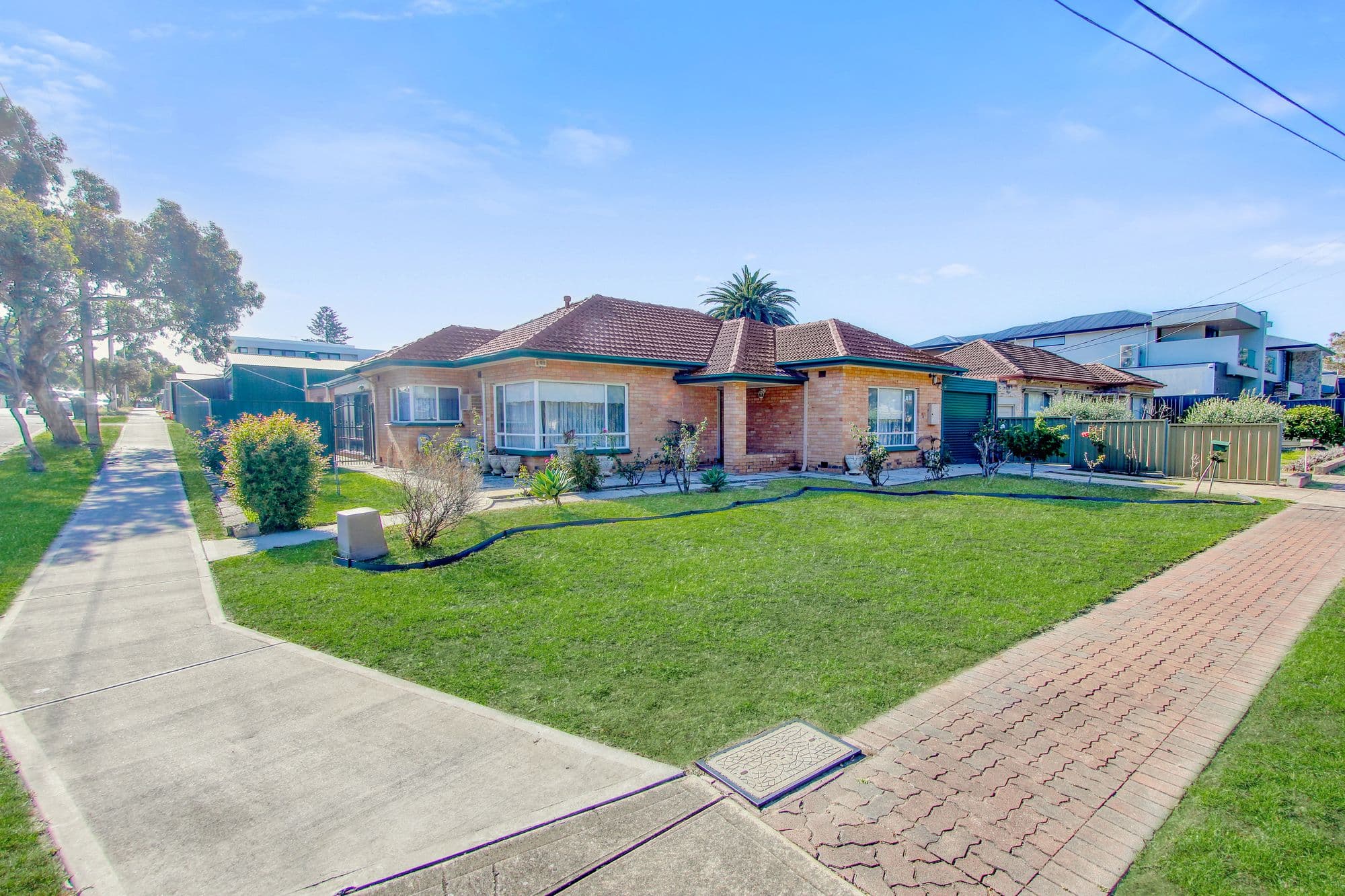 13 Wright Street, Henley Beach SA 5022, Henley Beach - Thumbnail 4