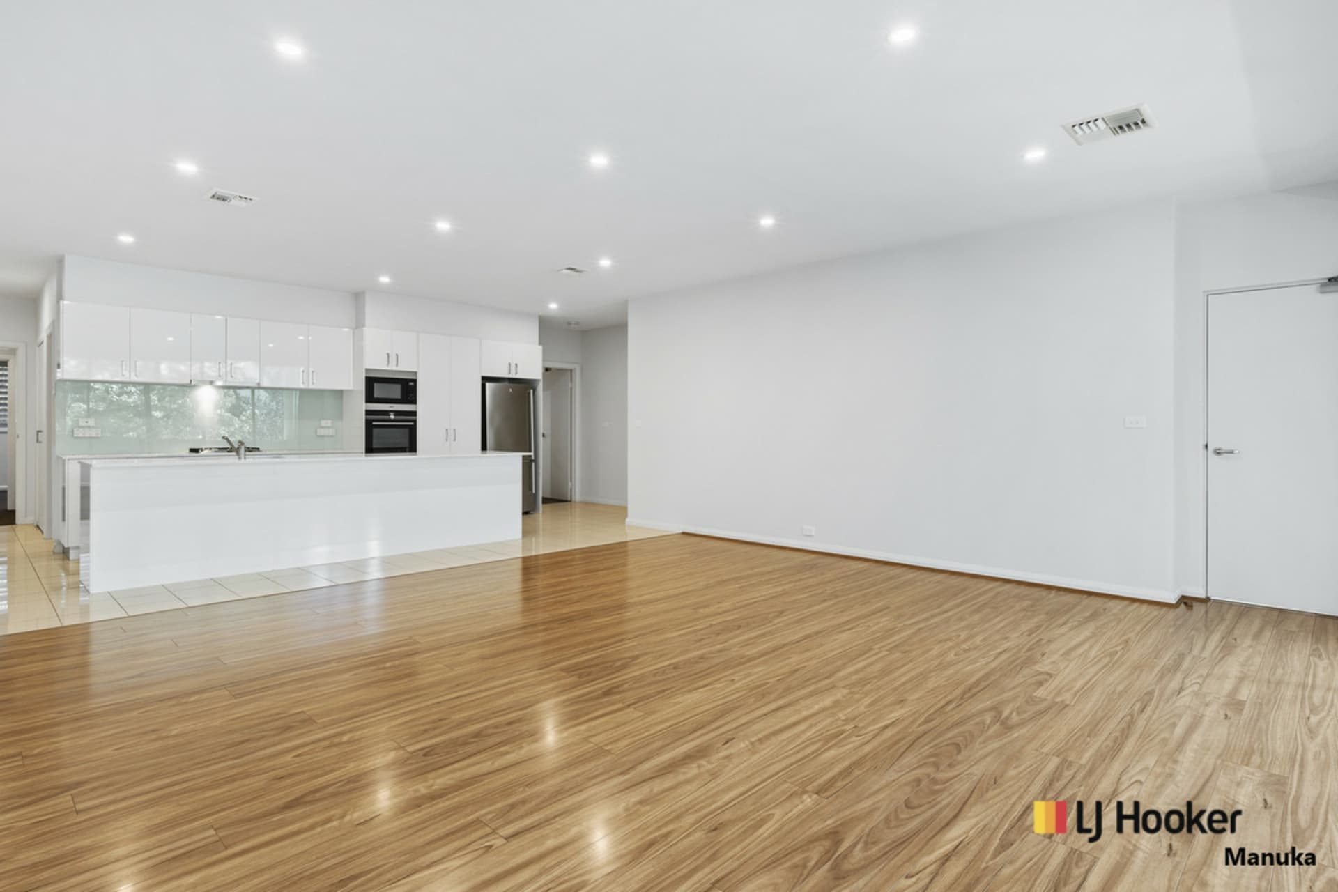 11/28 Canberra Avenue, Forrest, Forrest - Thumbnail 3