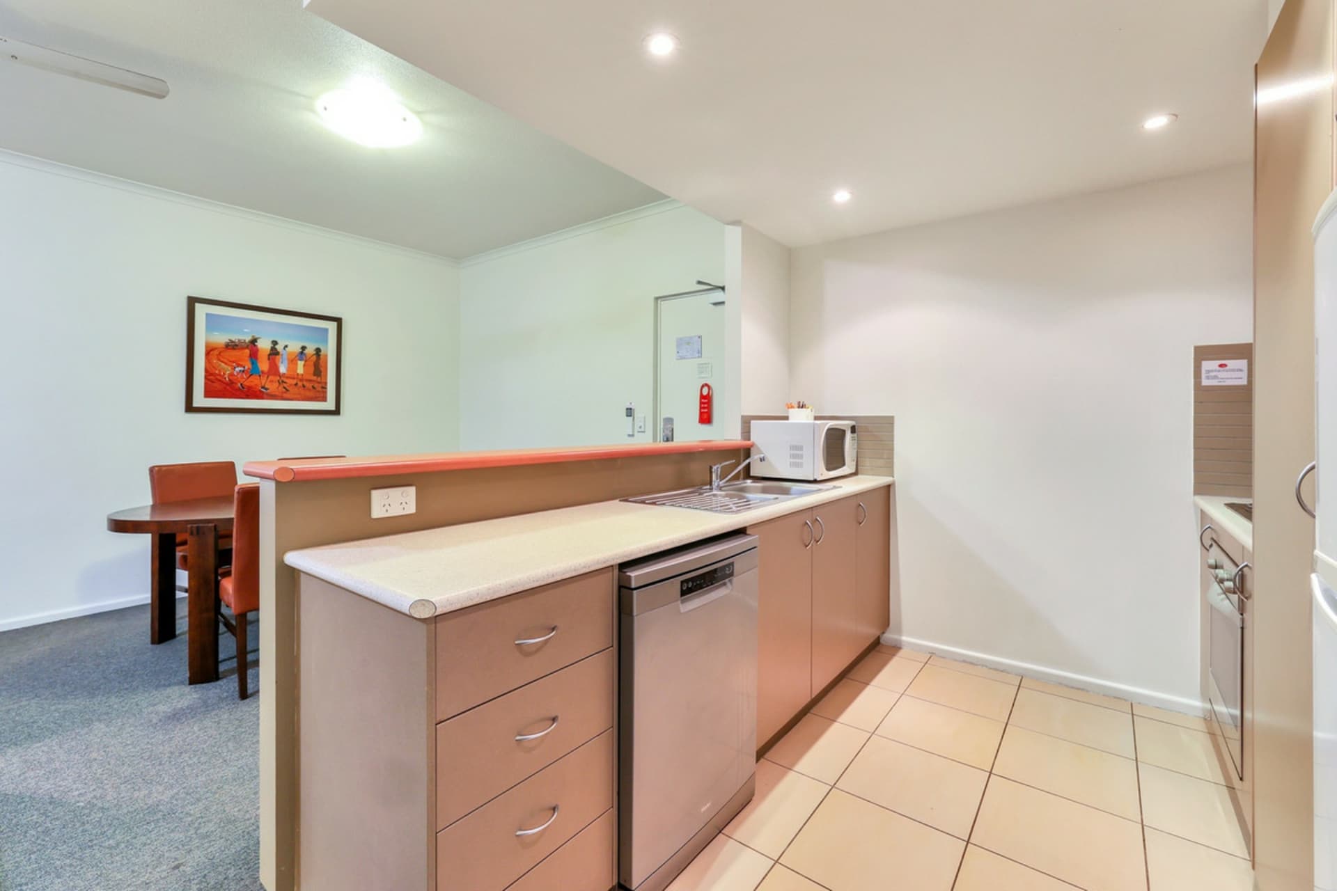 2031/55 Cavenagh Street, Darwin City, Darwin City - Thumbnail 3