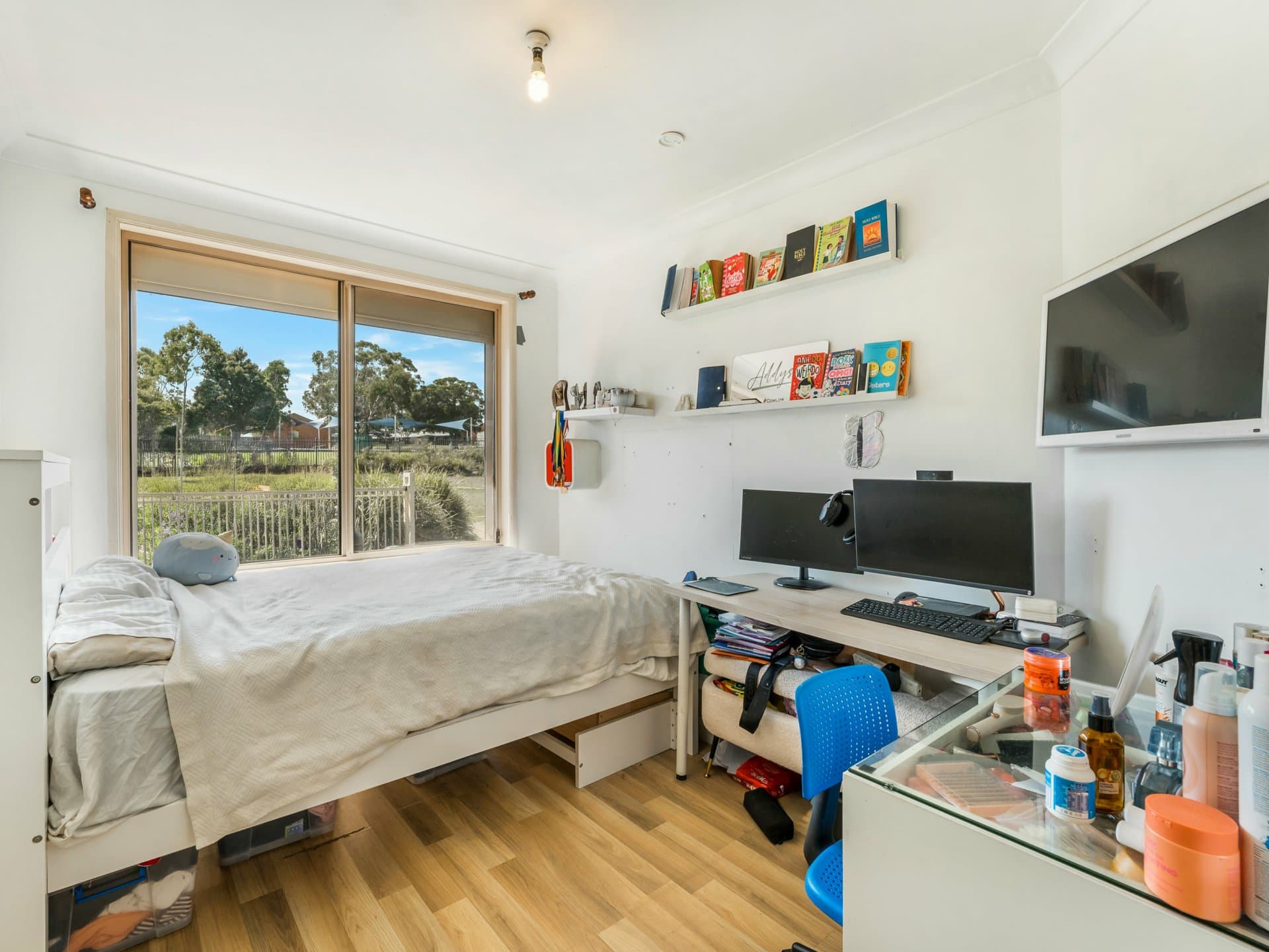 24 Heywood Close, Hinchinbrook, Hinchinbrook - Thumbnail 4