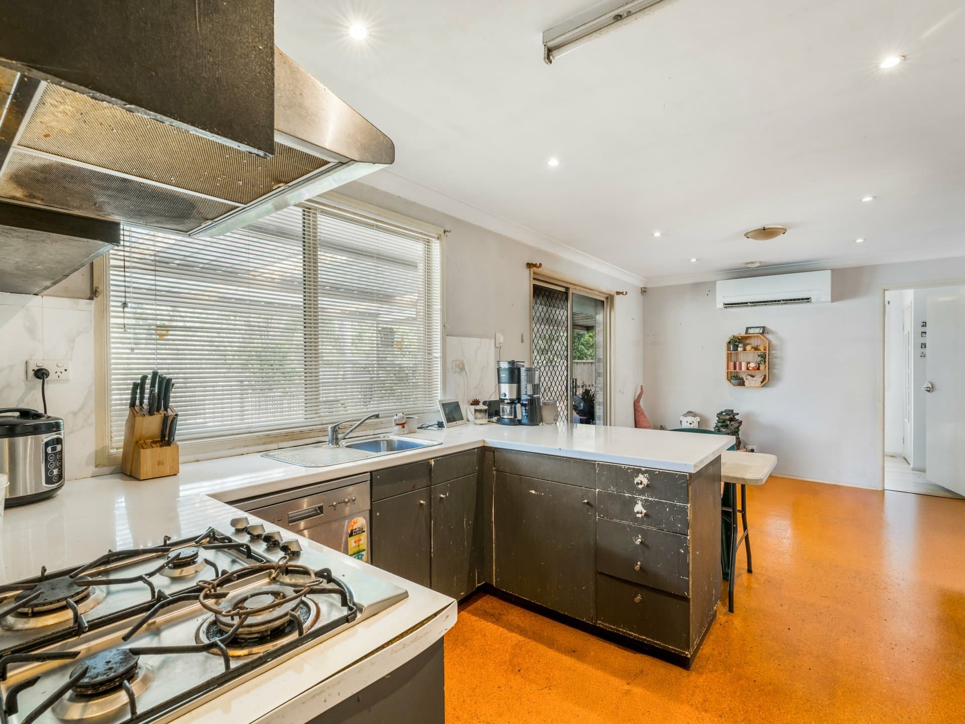 24 Heywood Close, Hinchinbrook, Hinchinbrook - Thumbnail 8