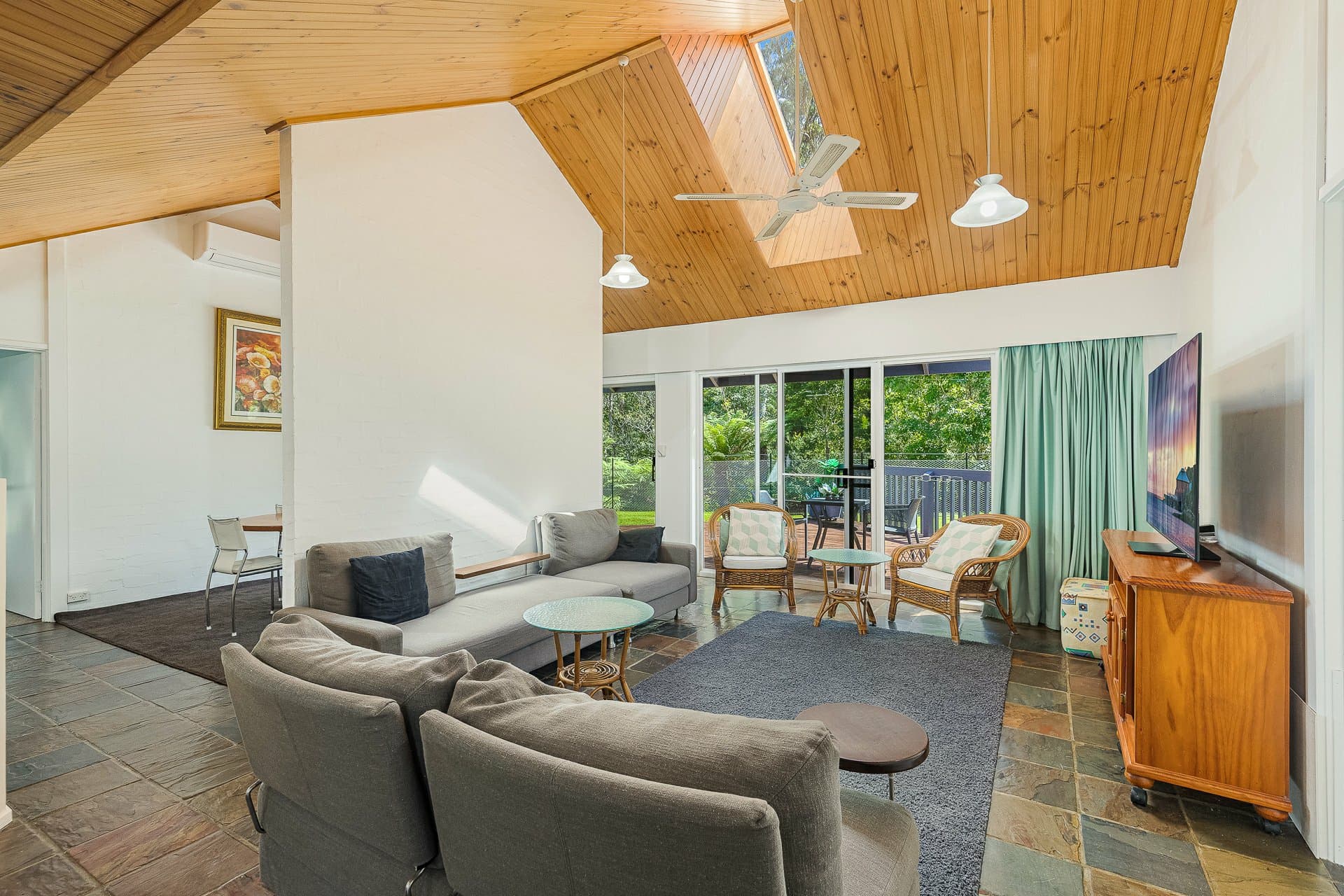 15 Strathmore Crescent, Kalaru, Kalaru - Thumbnail 7