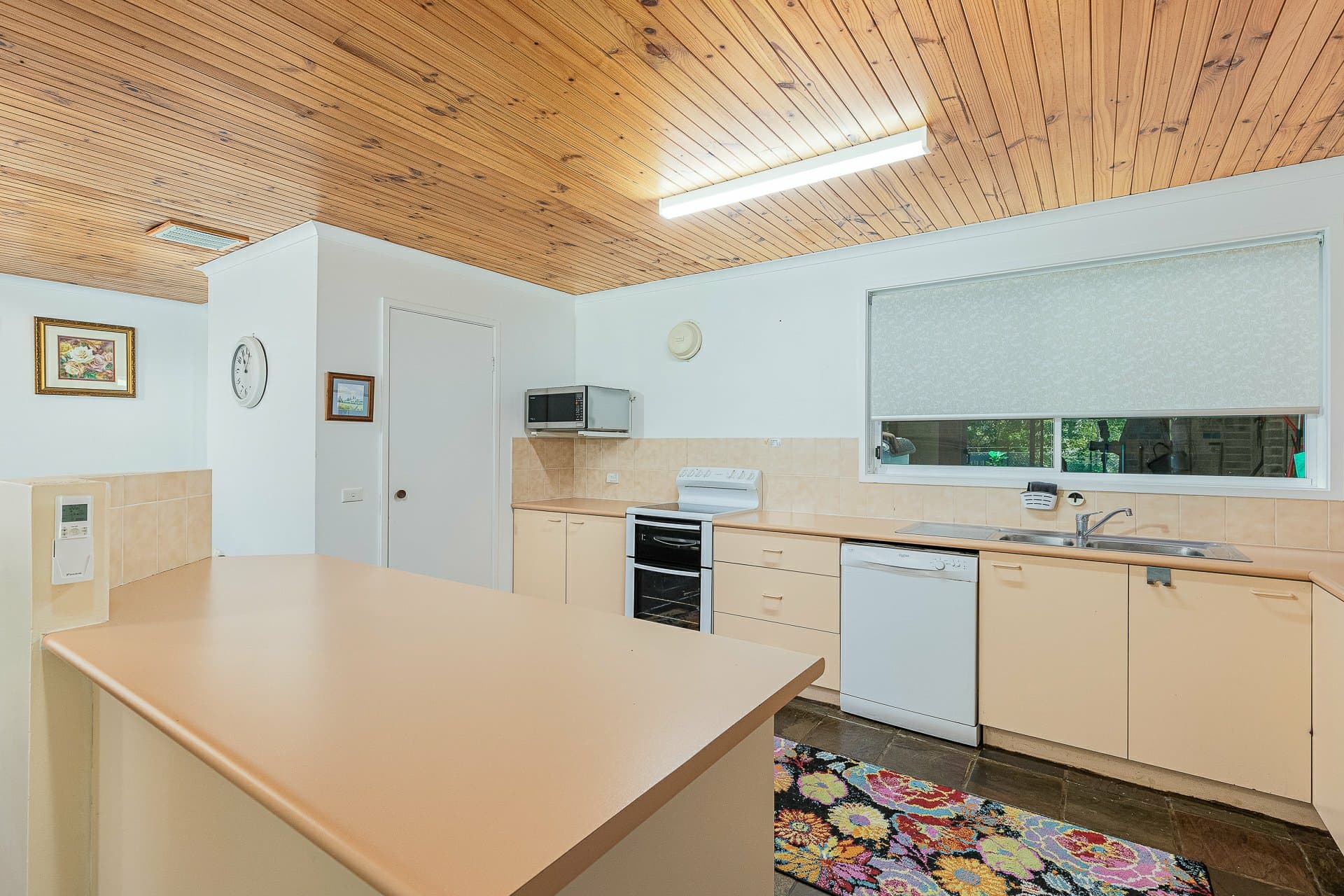 15 Strathmore Crescent, Kalaru, Kalaru - Thumbnail 8