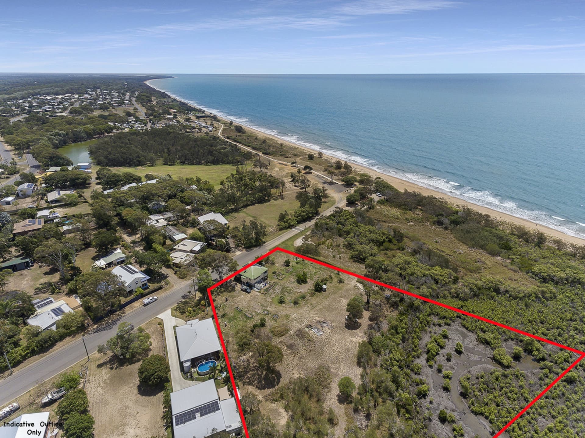 14 Lassig Street, Moore Park Beach, Moore Park Beach - Thumbnail 5