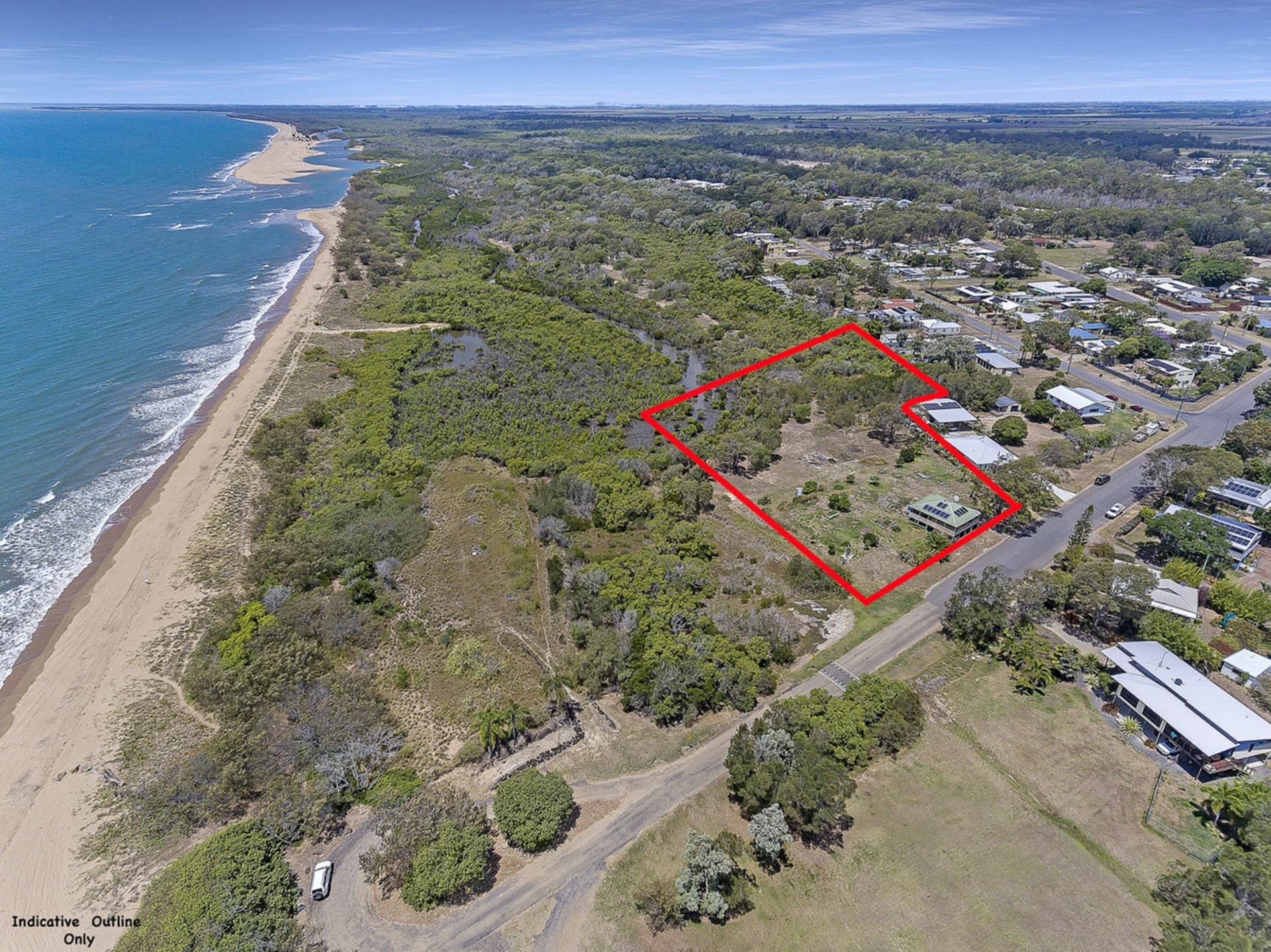 14 Lassig Street, Moore Park Beach, Moore Park Beach - Thumbnail 8