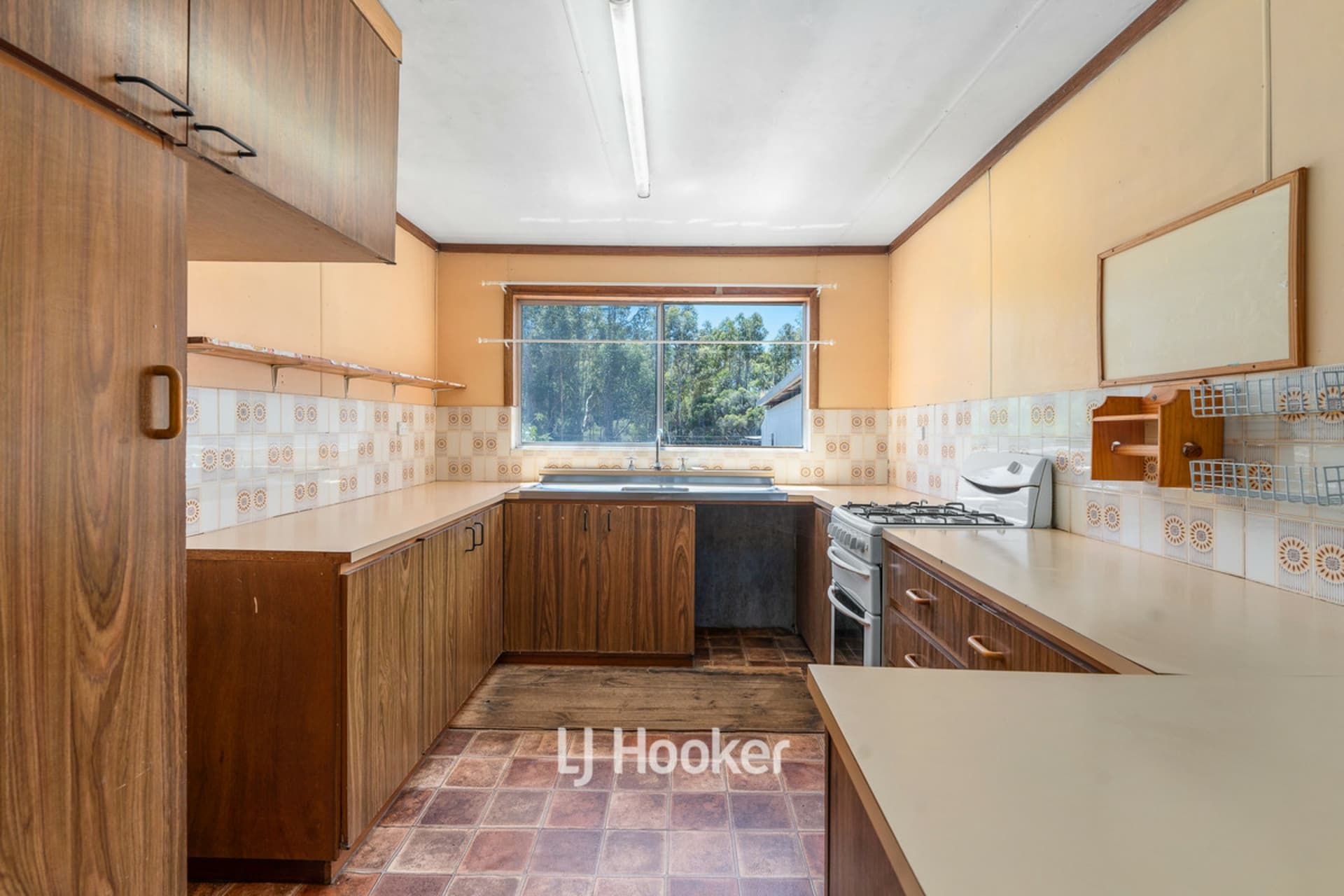 4054 Mcalinden Road, Preston Settlement, Collie - Thumbnail 4