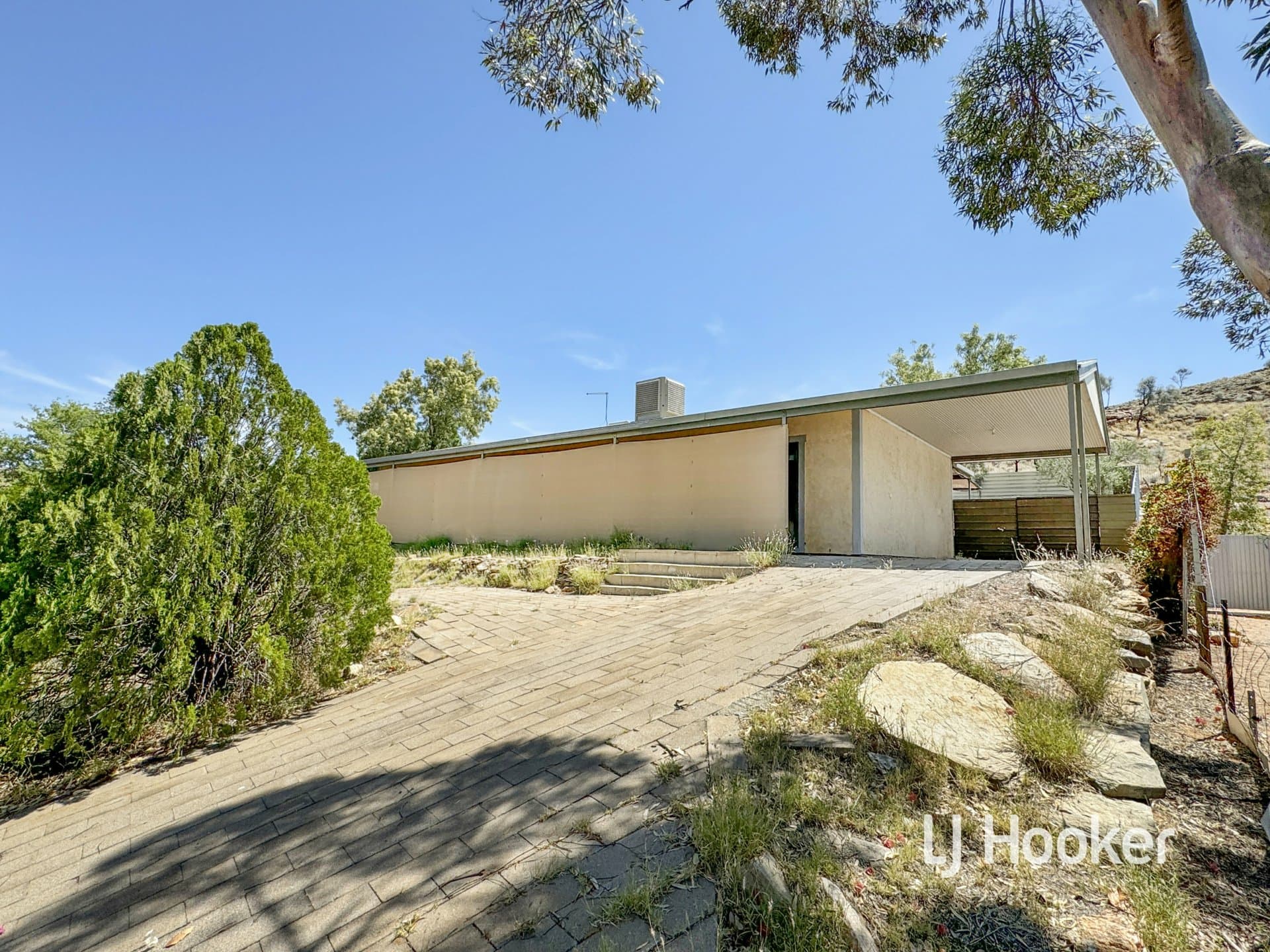 35 Patterson Crescent, Larapinta, Larapinta - Thumbnail 2