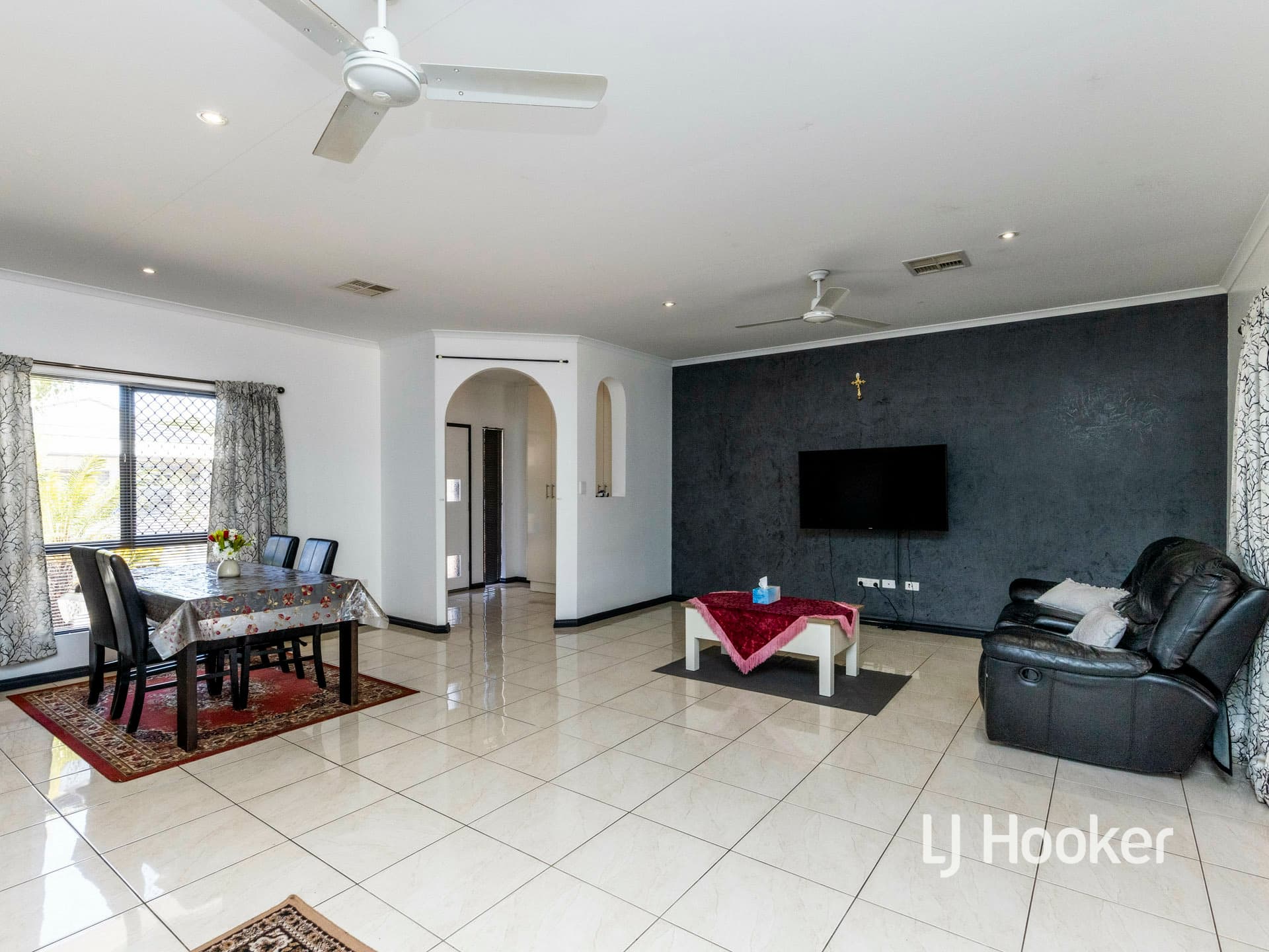 86 Albrecht Drive, Larapinta, Larapinta - Thumbnail 3