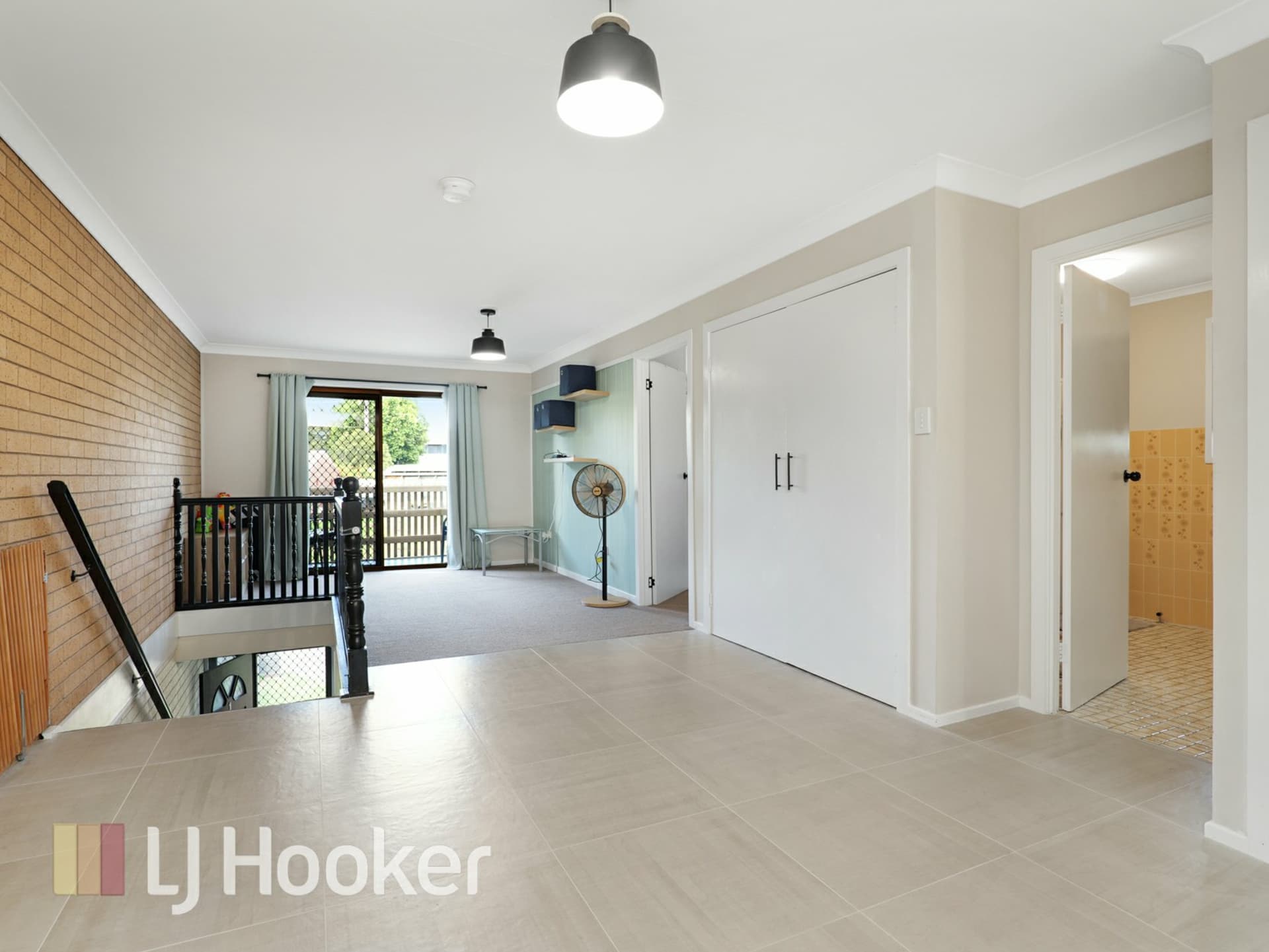 8 Button Close, Singleton, Singleton - Thumbnail 6