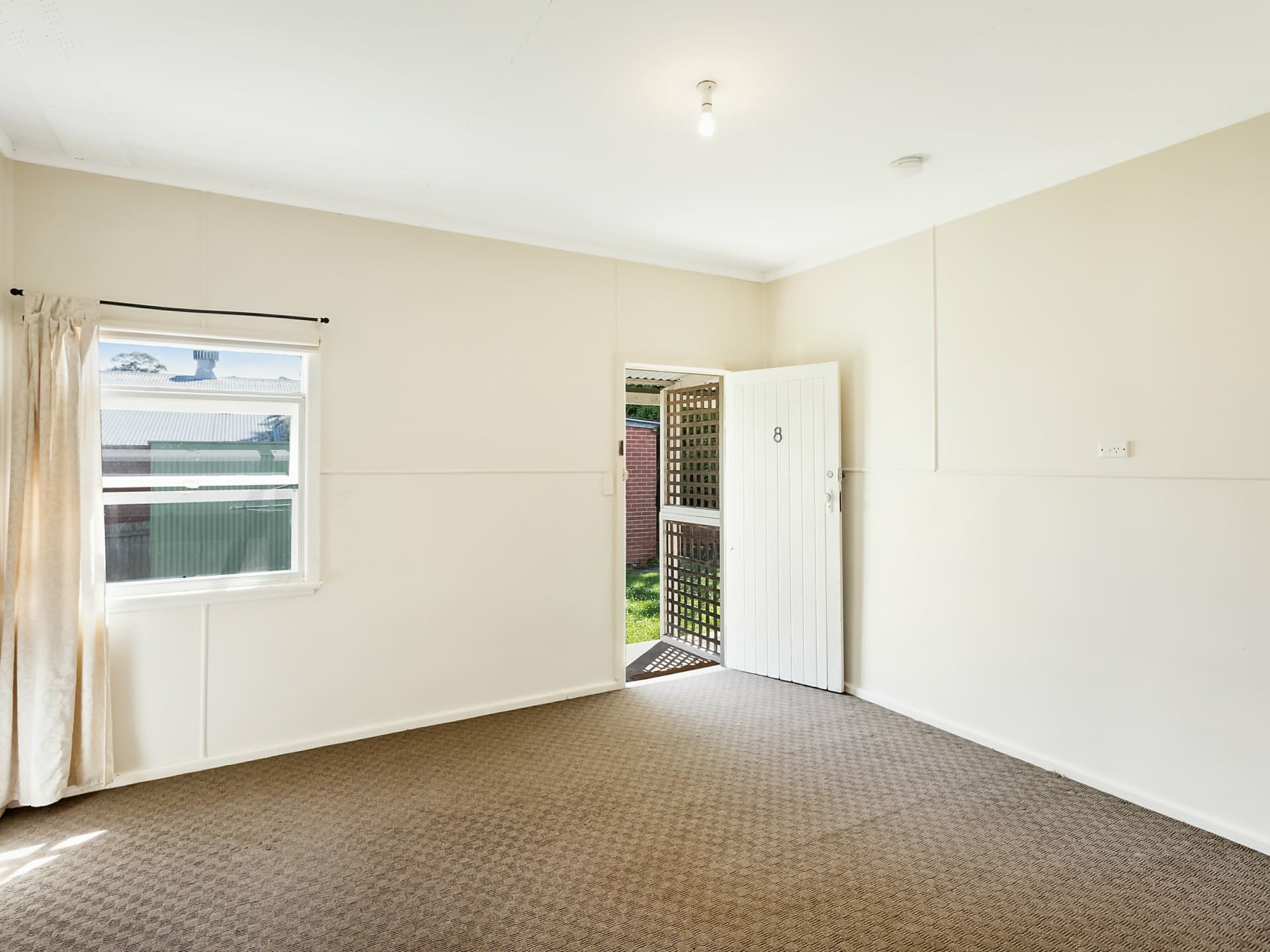 37 Auckland Street, Bega, Bega - Thumbnail 5
