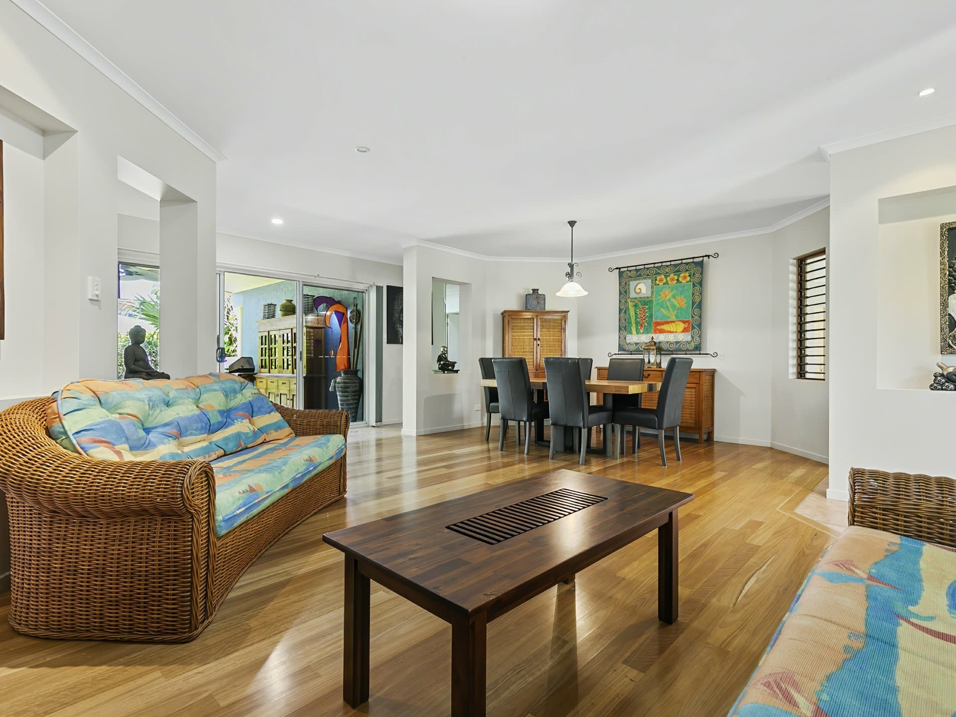 9 Eagle Court, Banksia Beach, Banksia Beach - Image 1