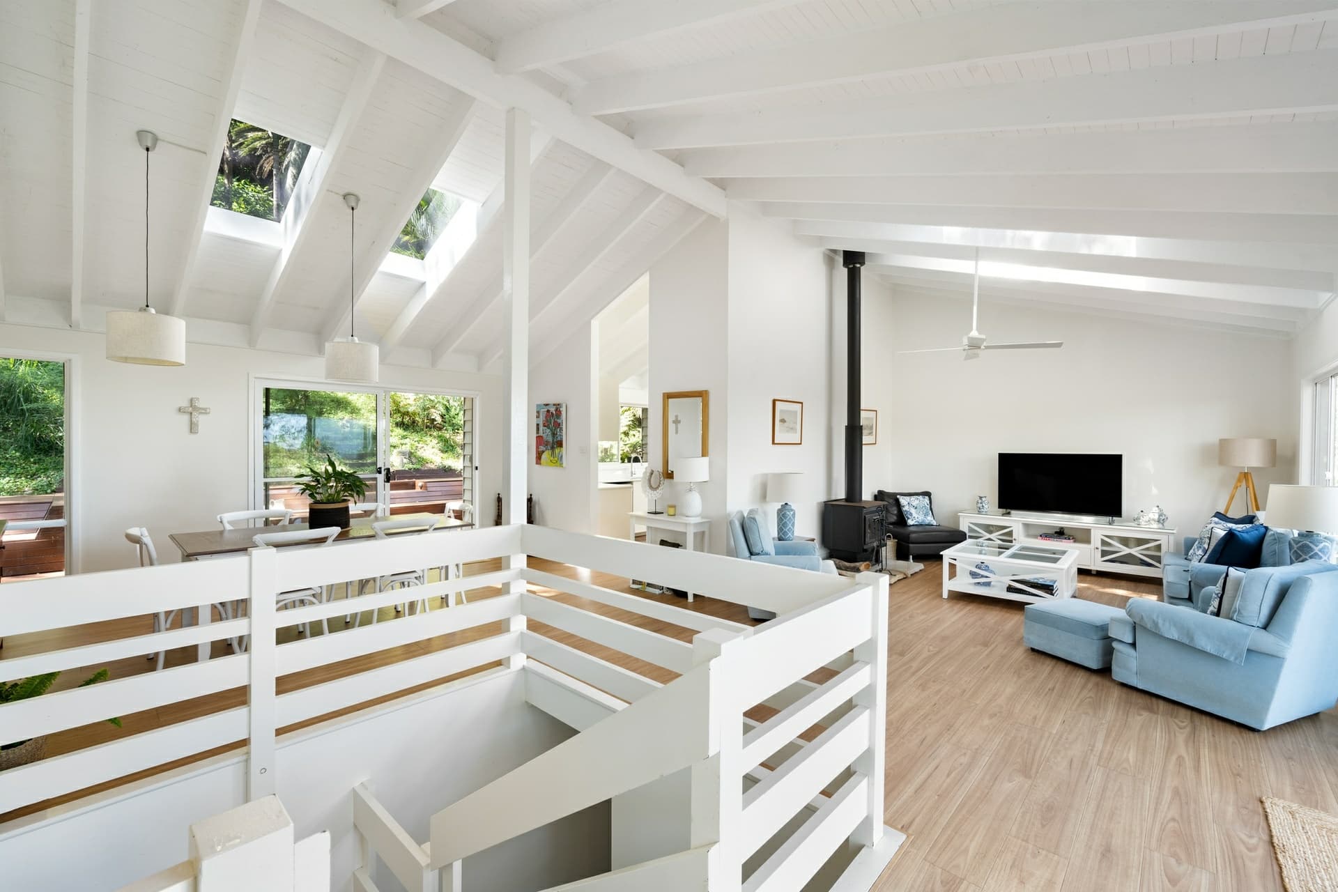 8 Crane Lodge Place, Palm Beach, Palm Beach - Thumbnail 2