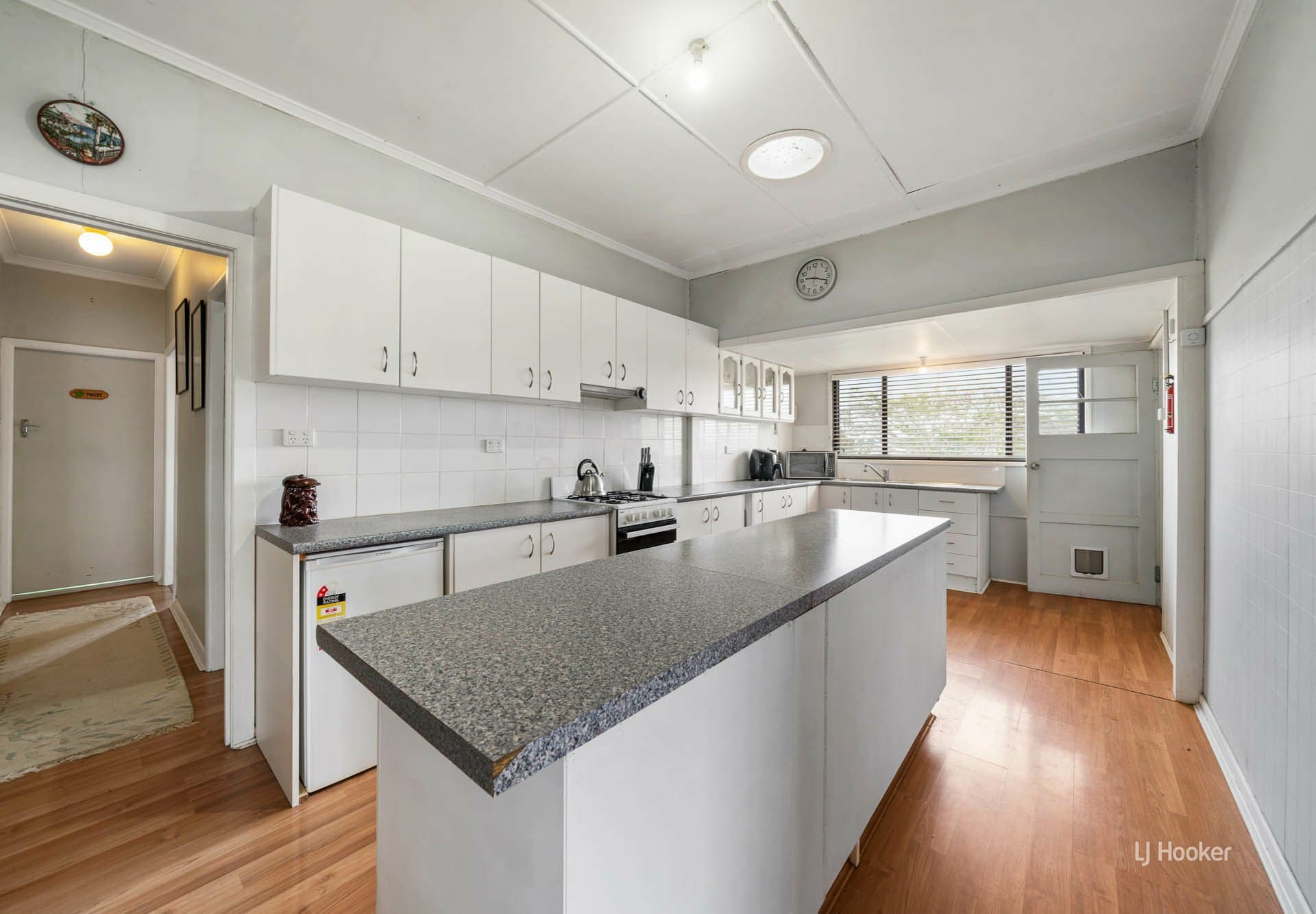 19 Sutherland Drive, Taromeo, Taromeo - Thumbnail 4