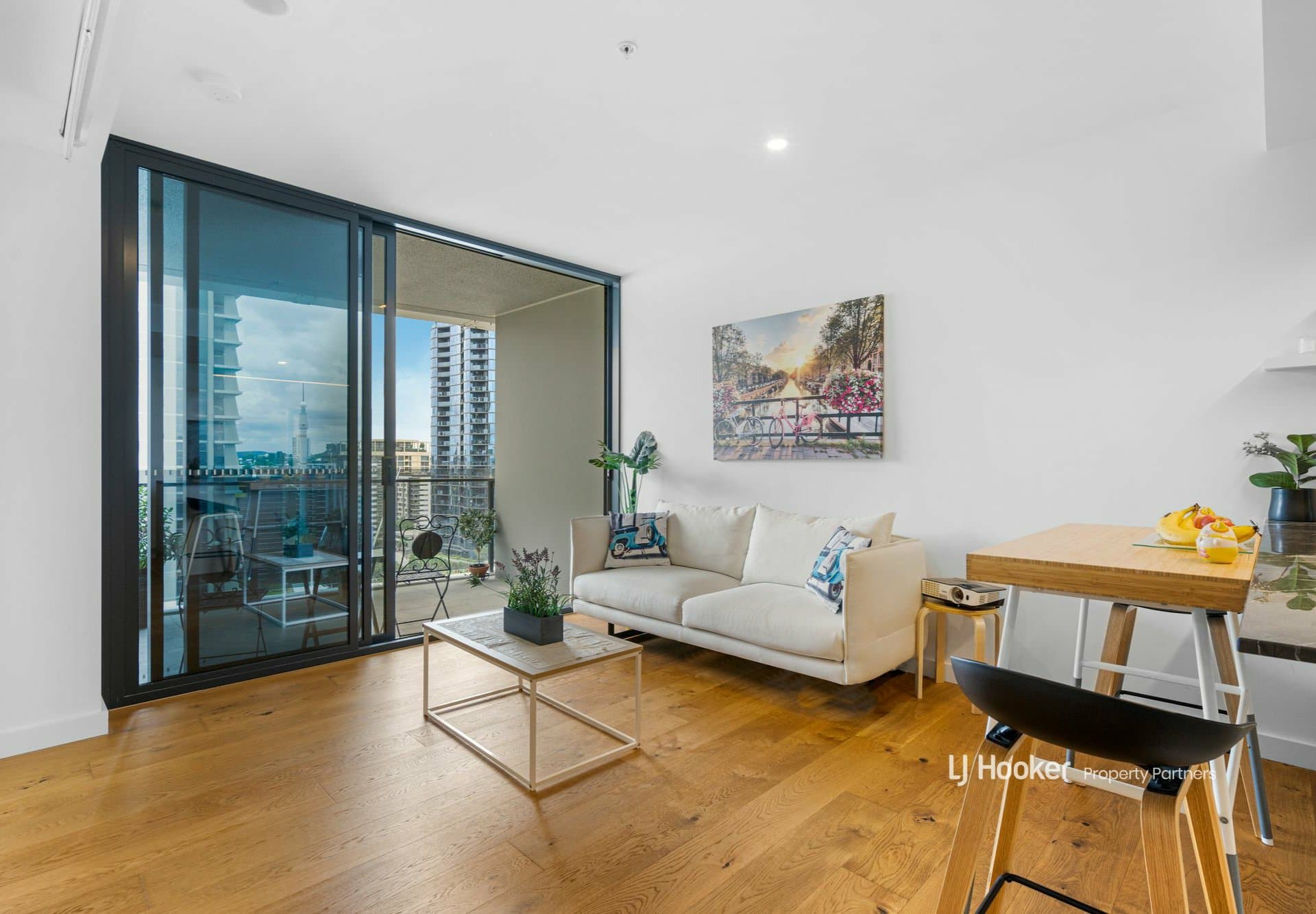 11709/1 Cordelia Street, South Brisbane, South Brisbane - Image 1