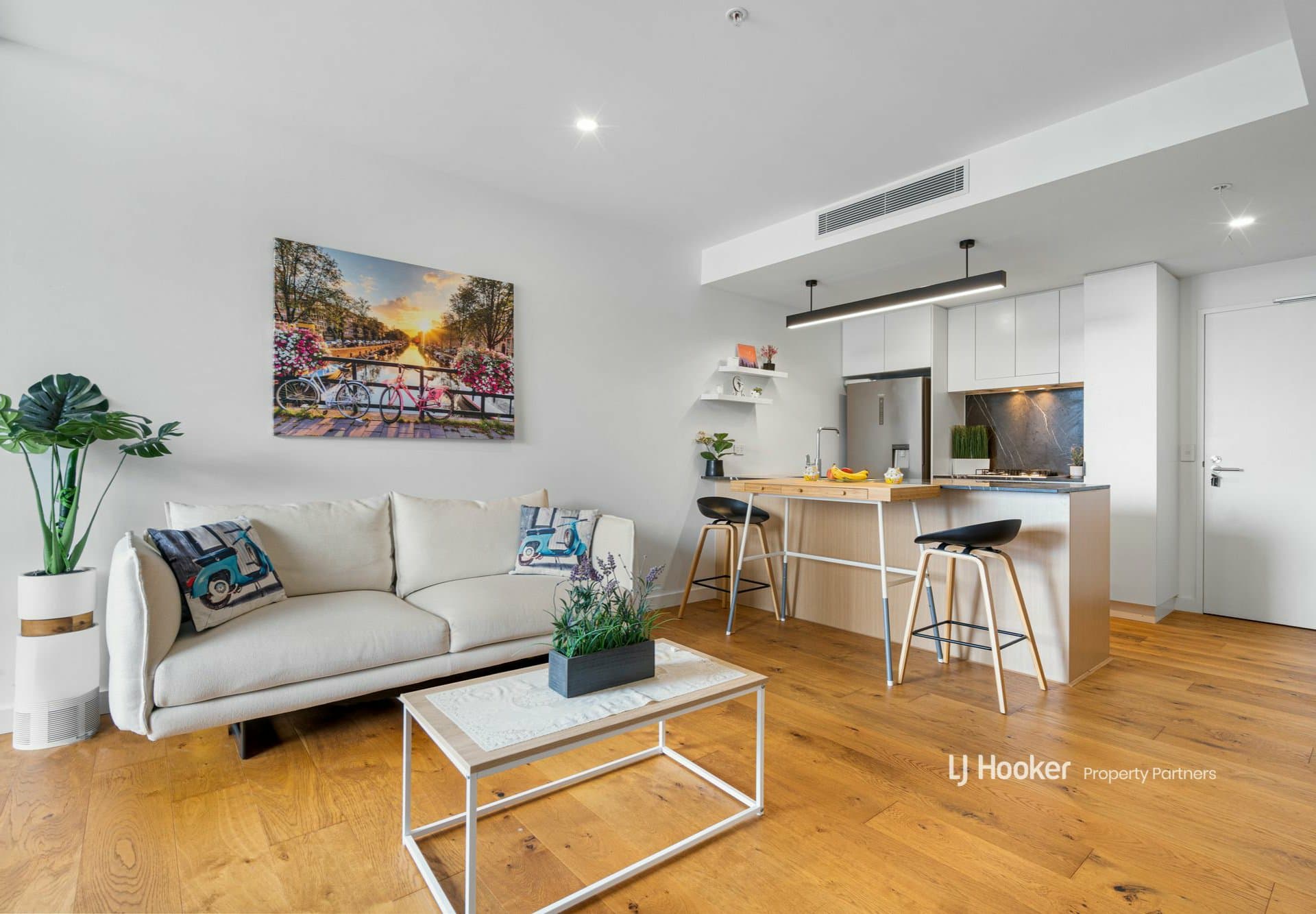 11709/1 Cordelia Street, South Brisbane, South Brisbane - Thumbnail 2