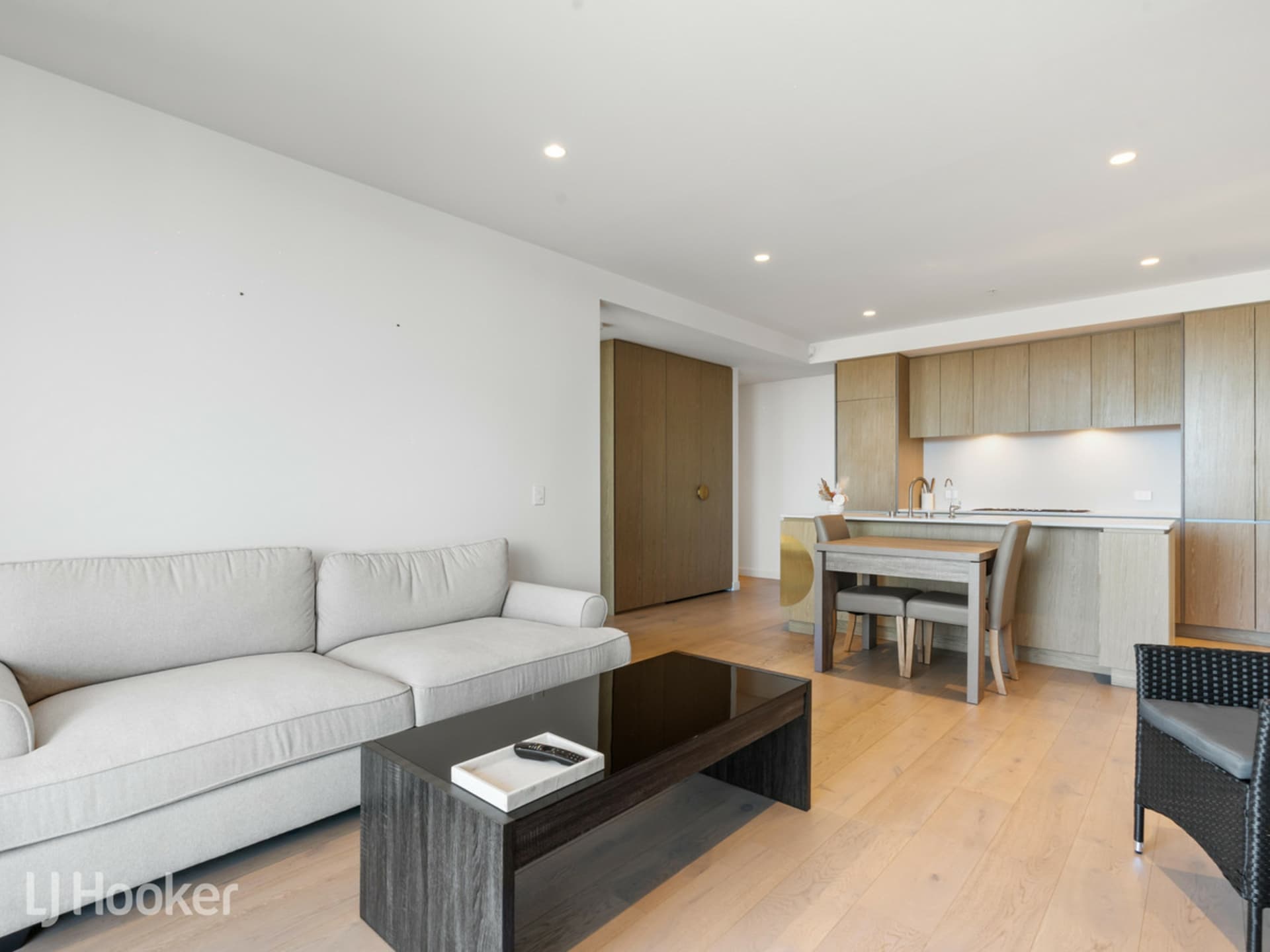 3106/17 Austin Street, Adelaide, Adelaide - Thumbnail 7