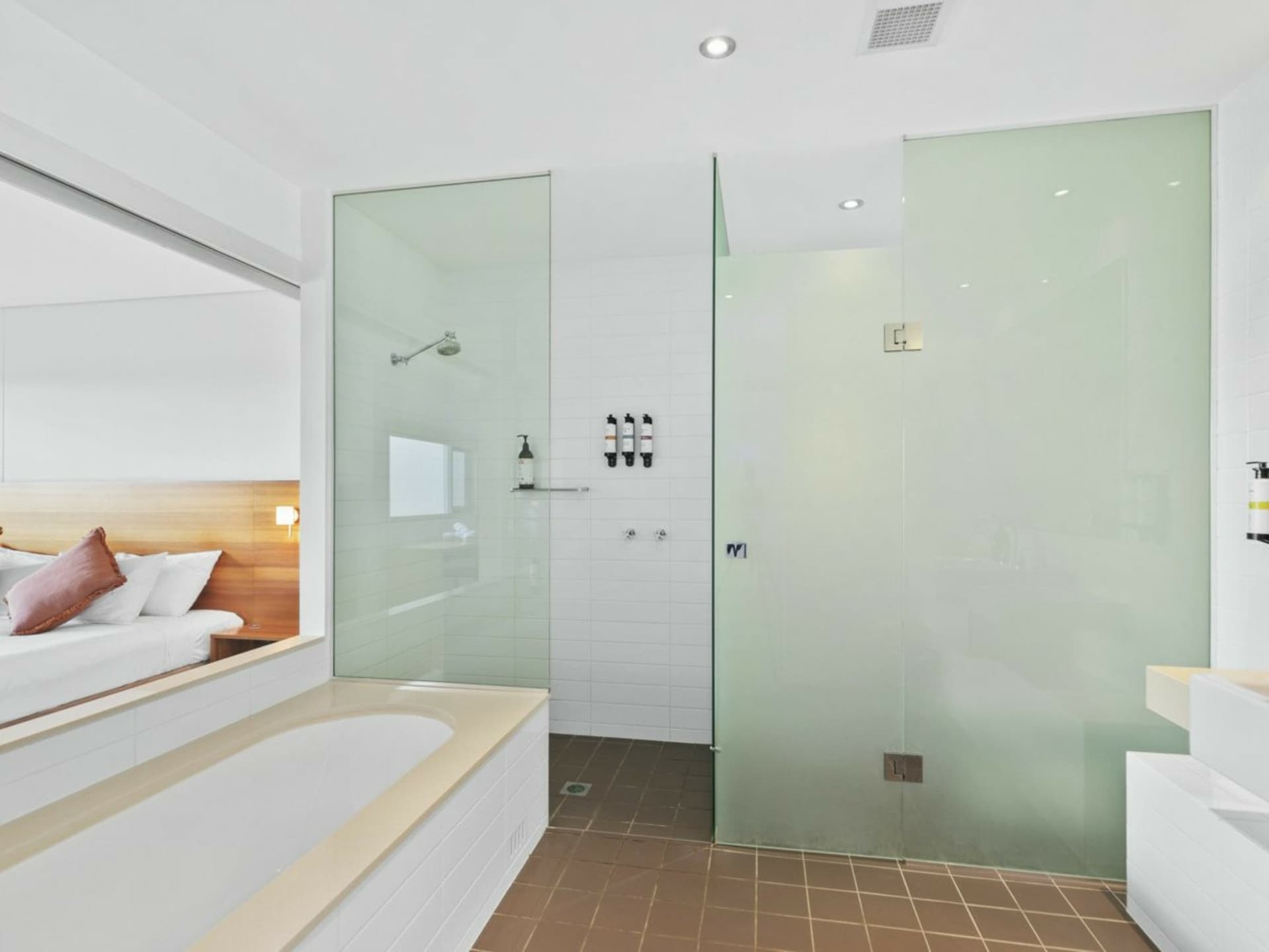 604/3 Turnberry Avenue, Magenta, Magenta - Thumbnail 8