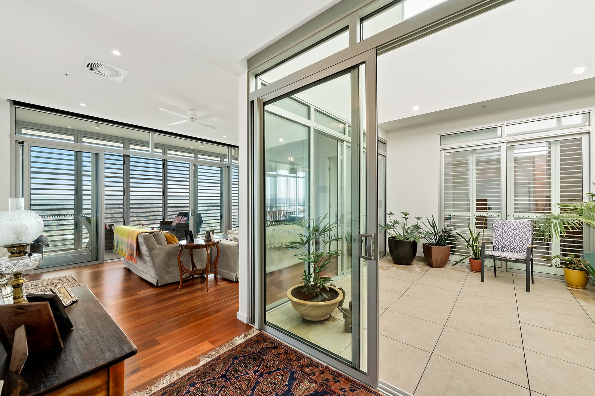 1305 'Lumi'/102 Swain Street, Gungahlin, Gungahlin - Thumbnail 3