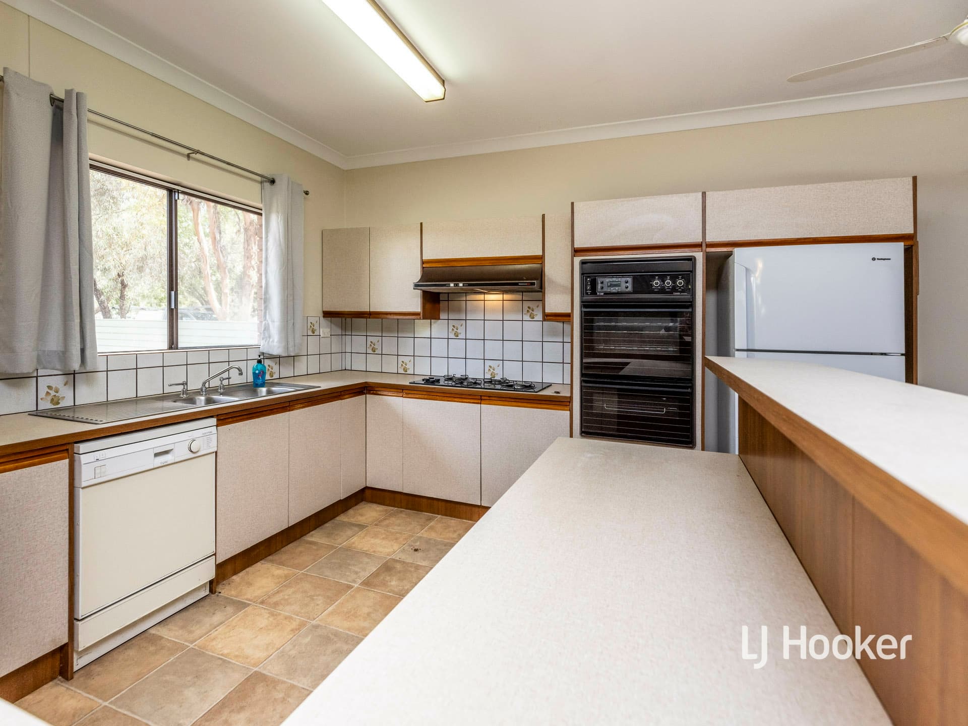 13 Renner Street, East Side, East Side - Thumbnail 2