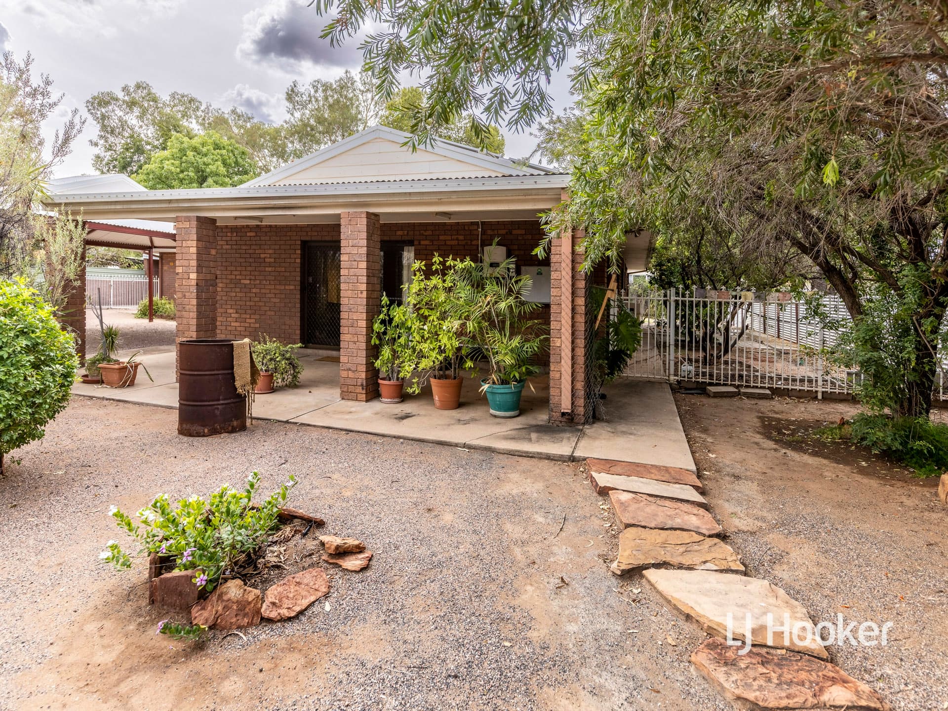 13 Renner Street, East Side, East Side - Thumbnail 4