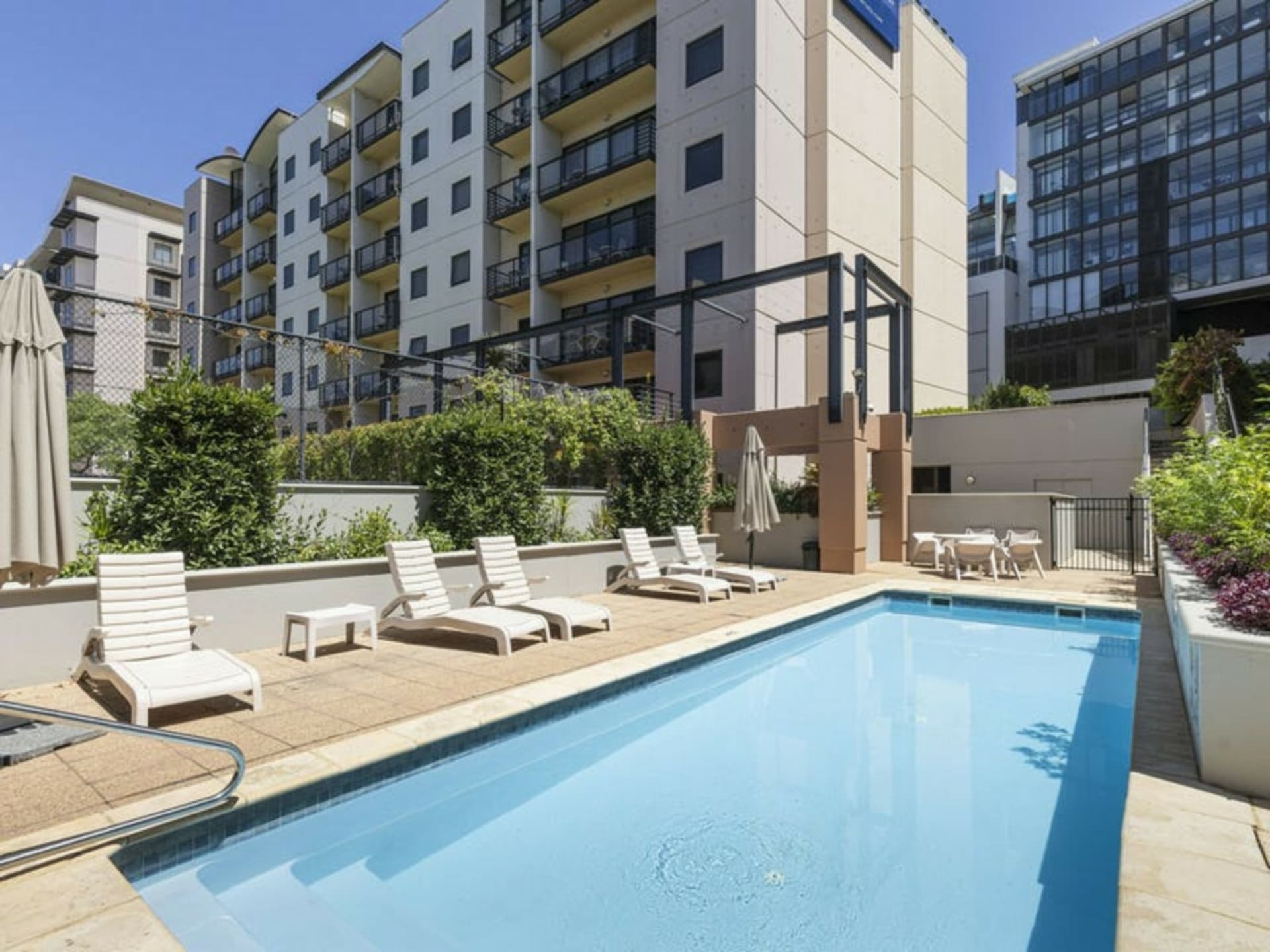 409/112 Mounts Bay Road, Perth, Perth - Thumbnail 6