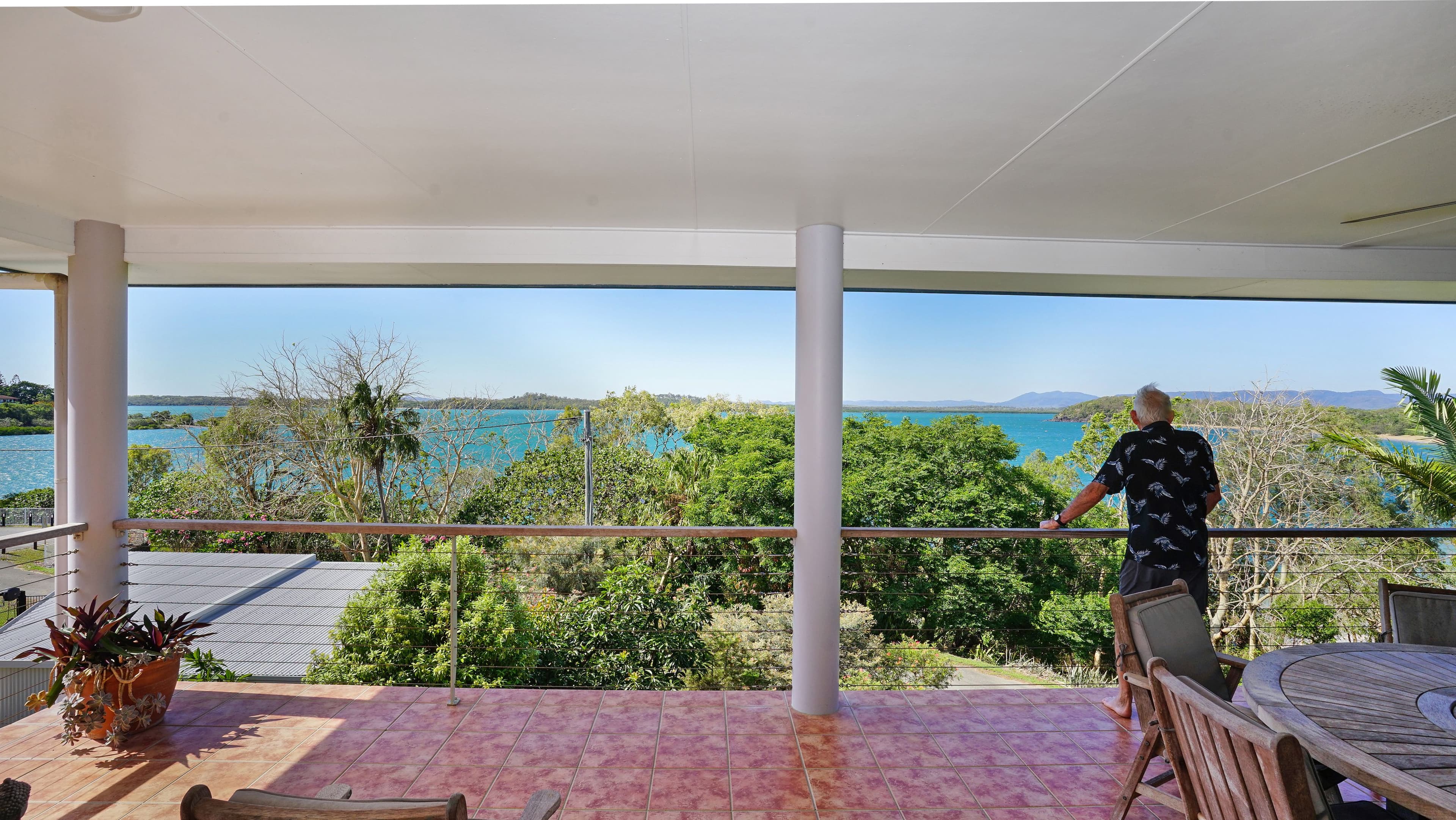 20 Ferries Terrace, Sarina Beach QLD 4737, Sarina Beach - Image 1