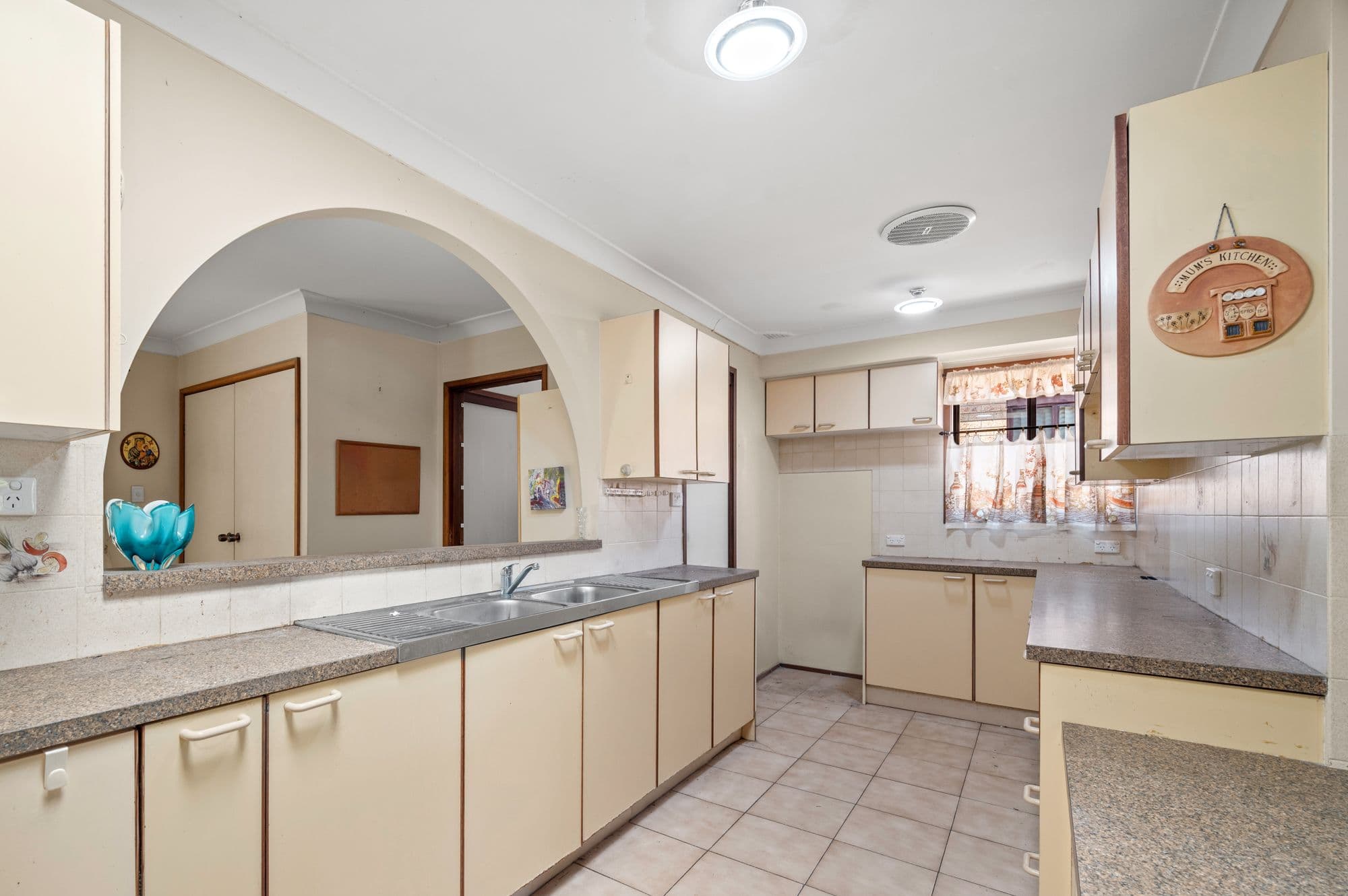 108 Helicia Road, Macquarie Fields NSW 2564, Macquarie Fields - Thumbnail 2
