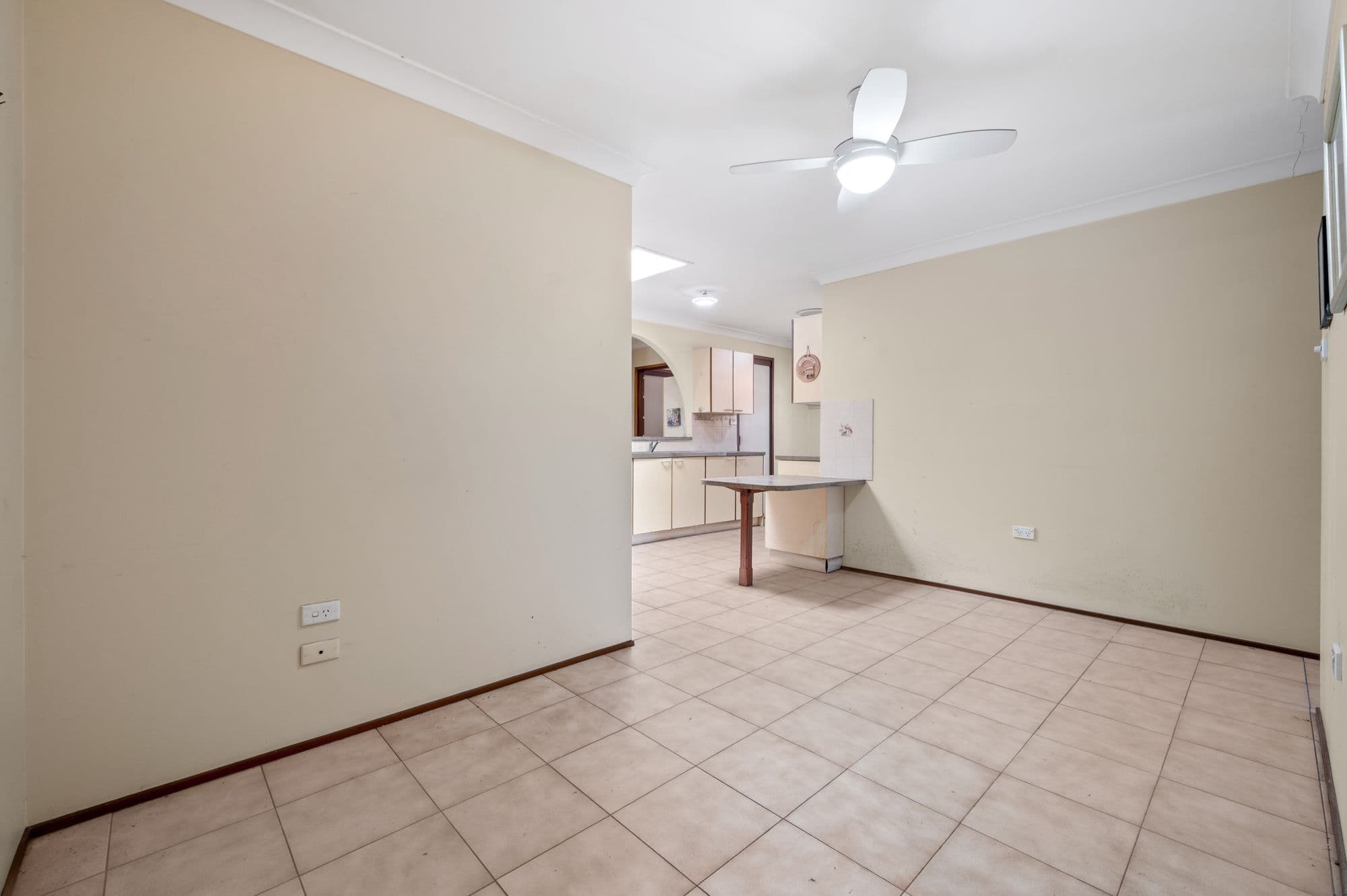 108 Helicia Road, Macquarie Fields NSW 2564, Macquarie Fields - Thumbnail 4