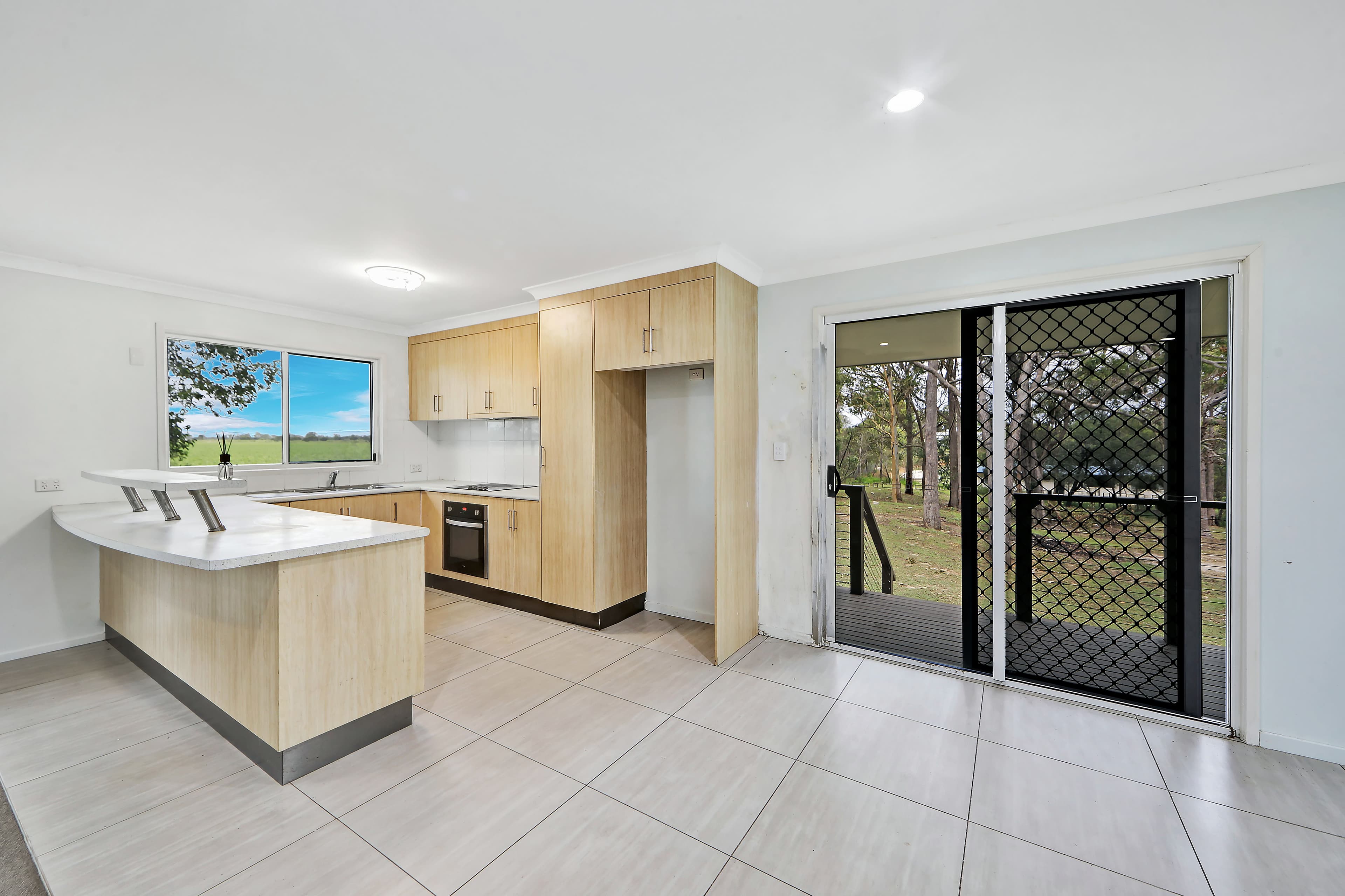 89 Palm Springs Drive, Calavos QLD 4670, Calavos - Thumbnail 3