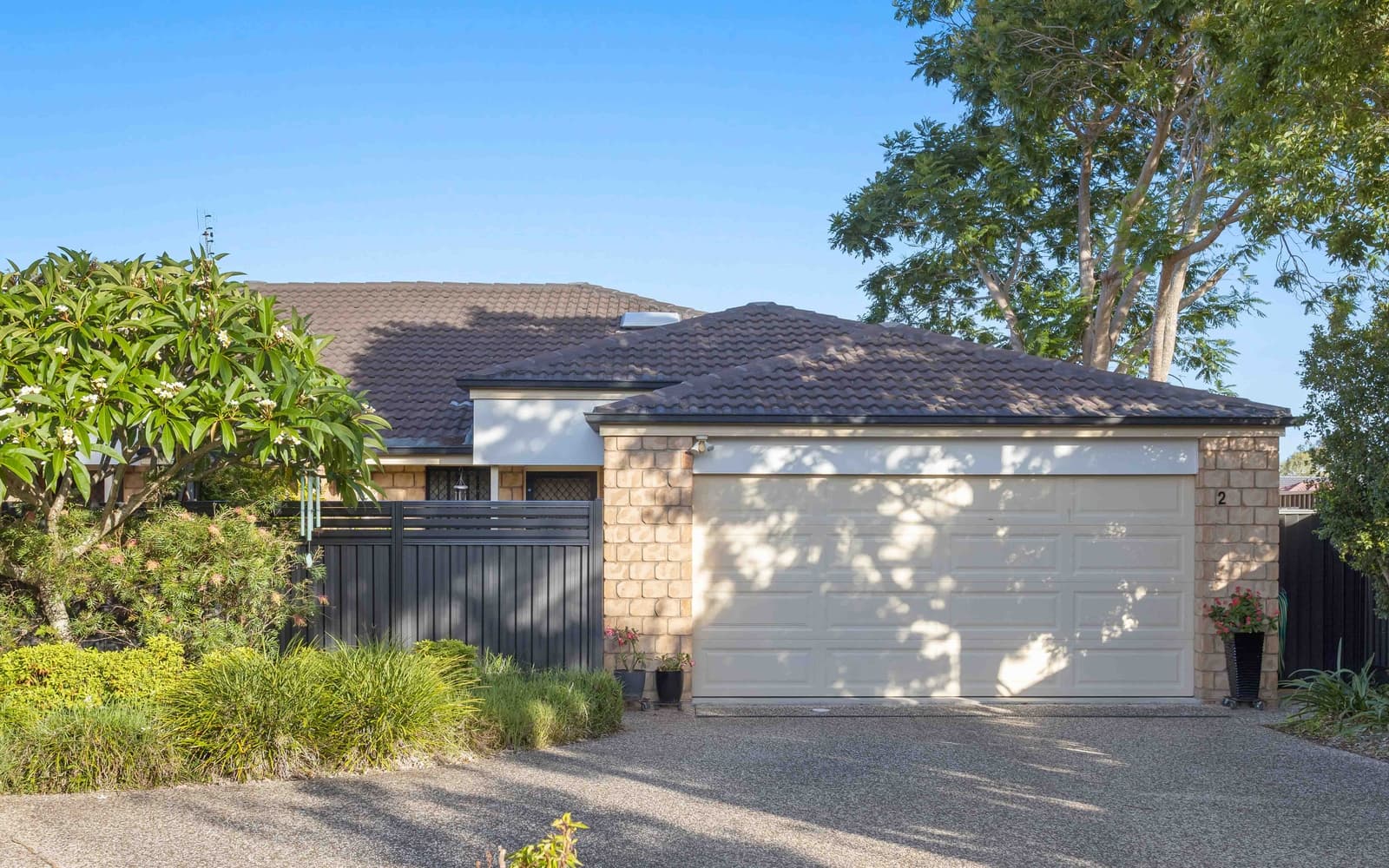 44 Bushgum Crescent, Upper Coomera - Thumbnail 2