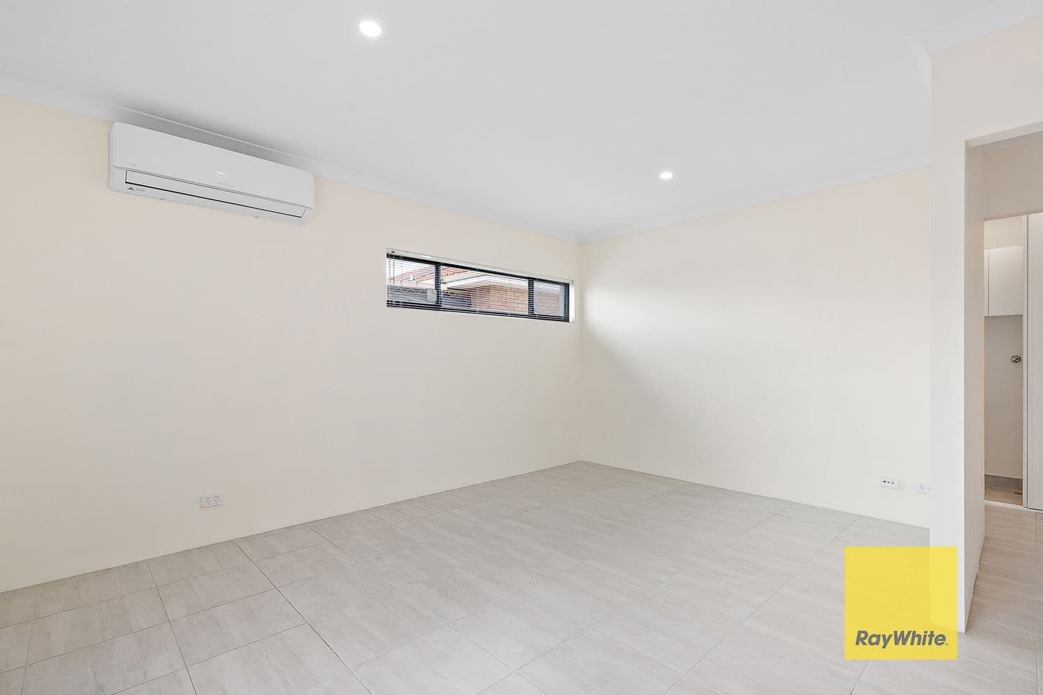 46 Doust Street, Cannington WA 6107, Cannington - Thumbnail 4