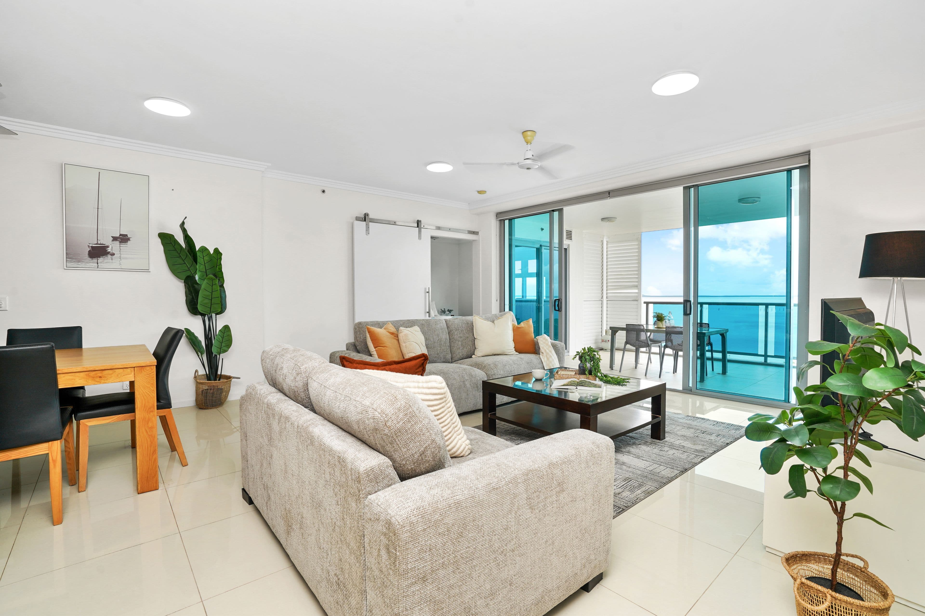 102 Esplanade, DARWIN CITY NT 0800, Darwin City - Thumbnail 2