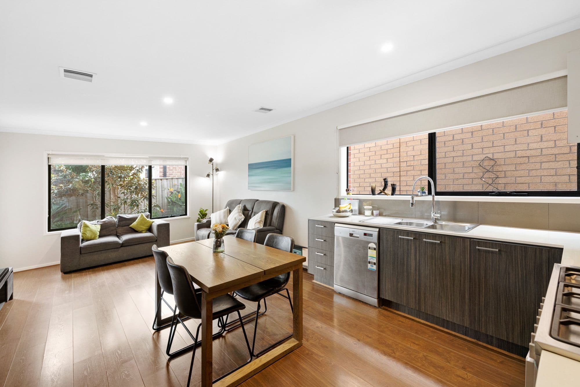 44 Middleton Drive, Point Cook VIC 3030, Point Cook - Thumbnail 4
