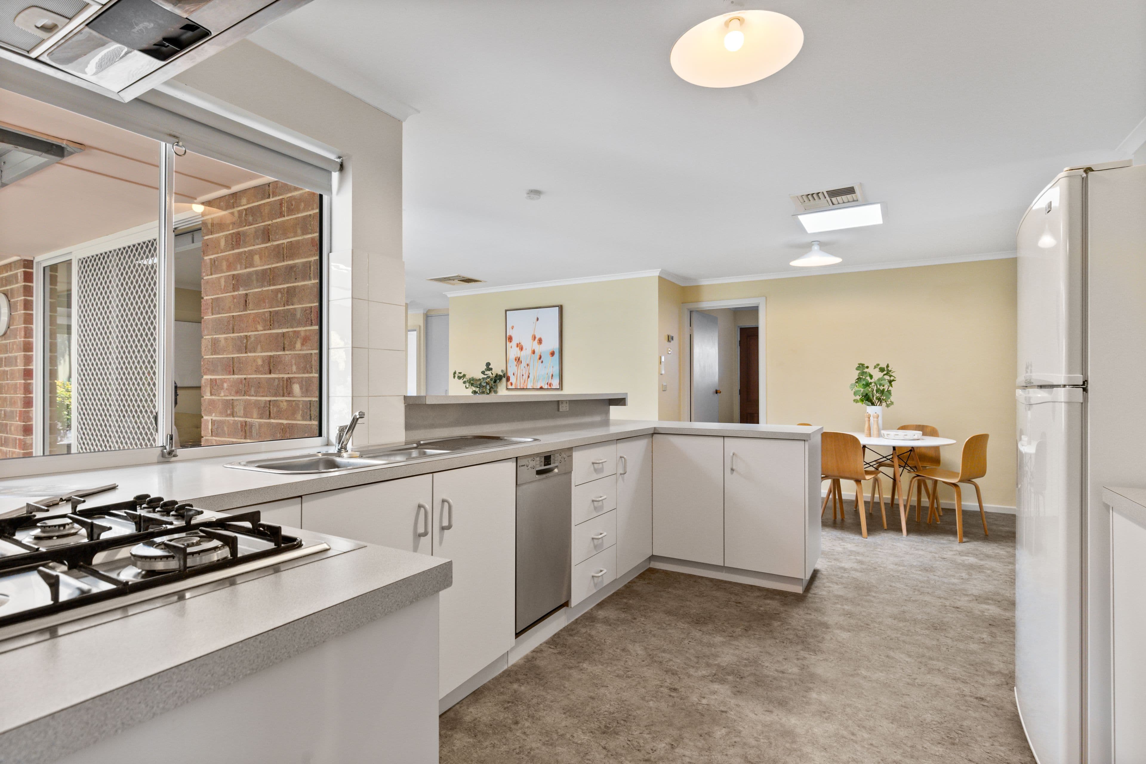 16 Hayford Crescent, Morphett Vale SA 5162, Morphett Vale - Thumbnail 7