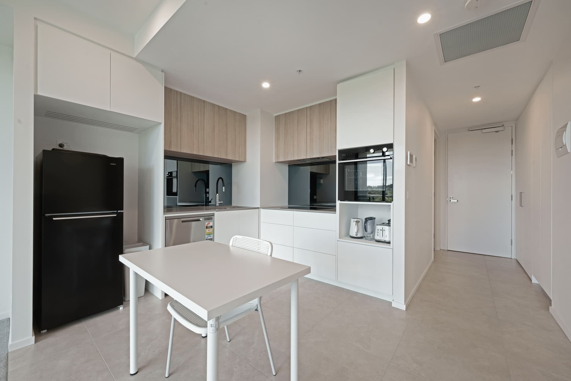 401/100 De Burgh Street, Lyneham, Lyneham - Thumbnail 8
