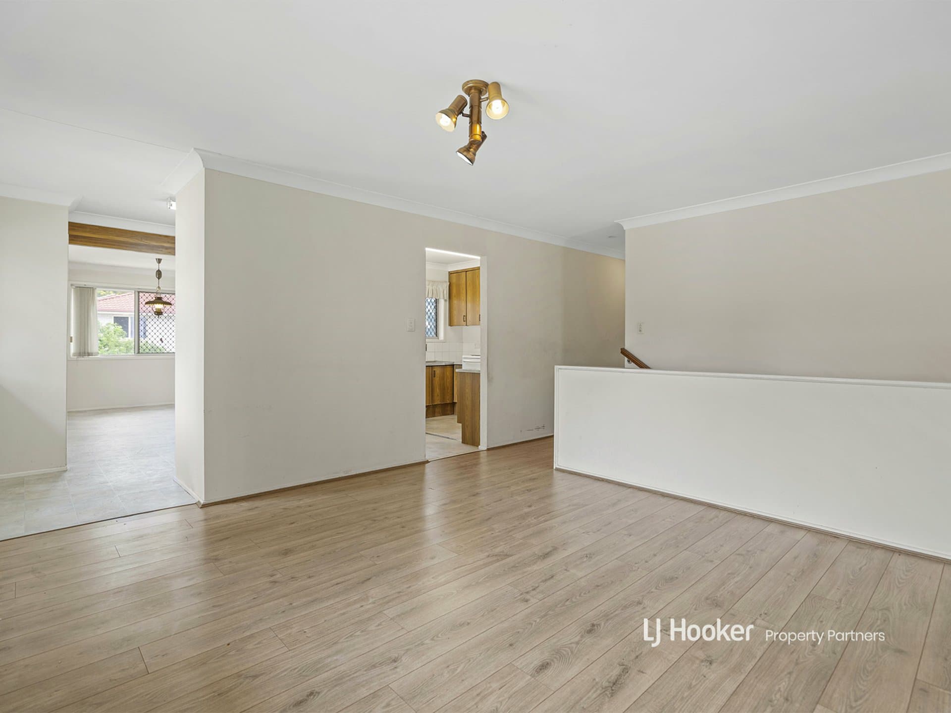 6 Manzill Street, Sunnybank Hills, Sunnybank Hills - Thumbnail 3