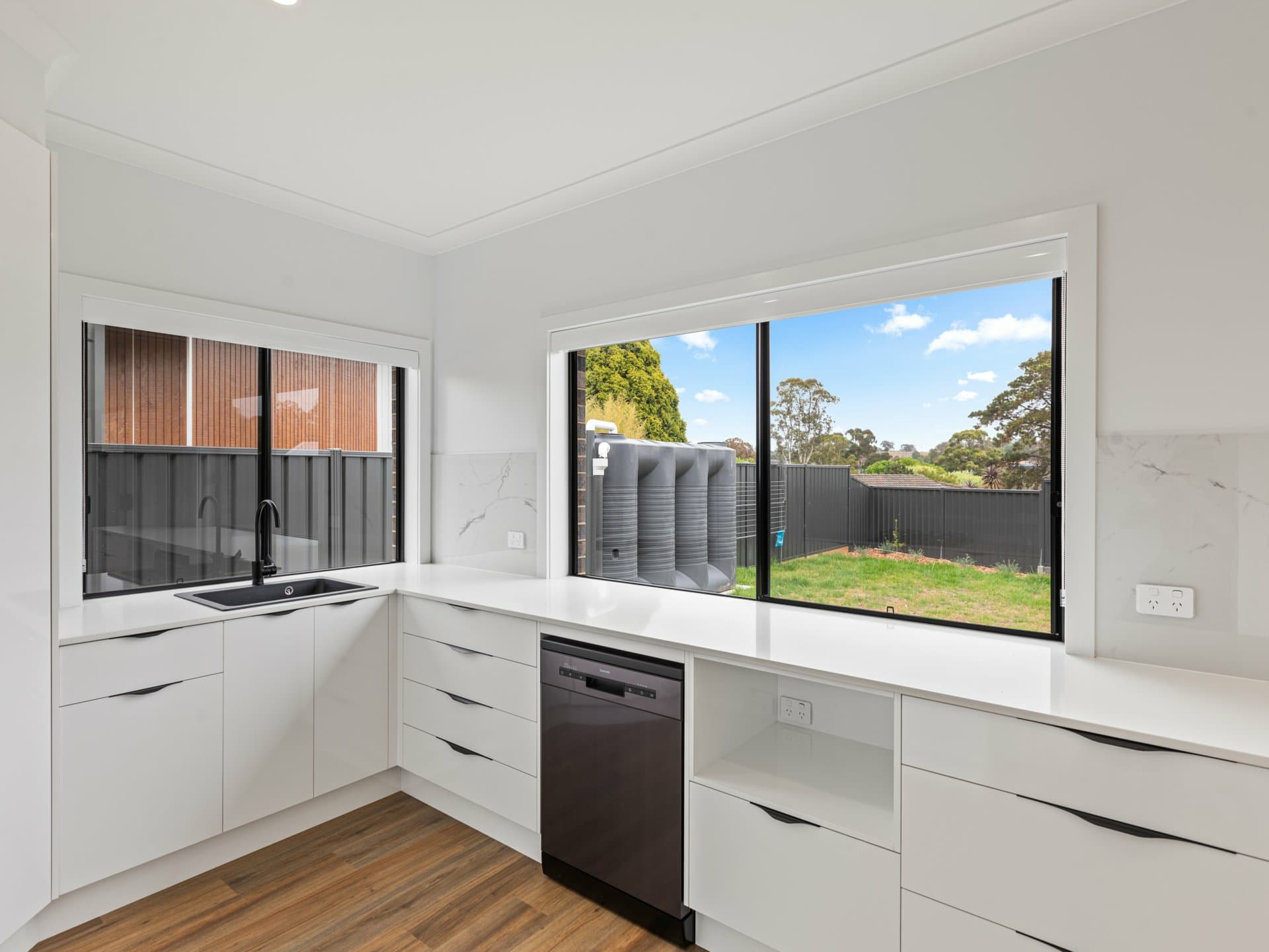 31A Sea Lace Place, Bega, Bega - Thumbnail 2