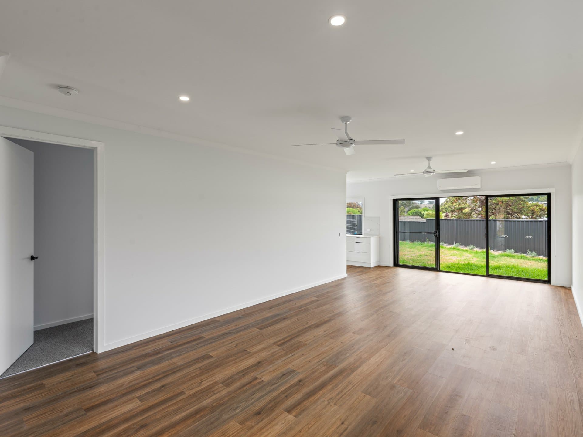 31A Sea Lace Place, Bega, Bega - Thumbnail 5