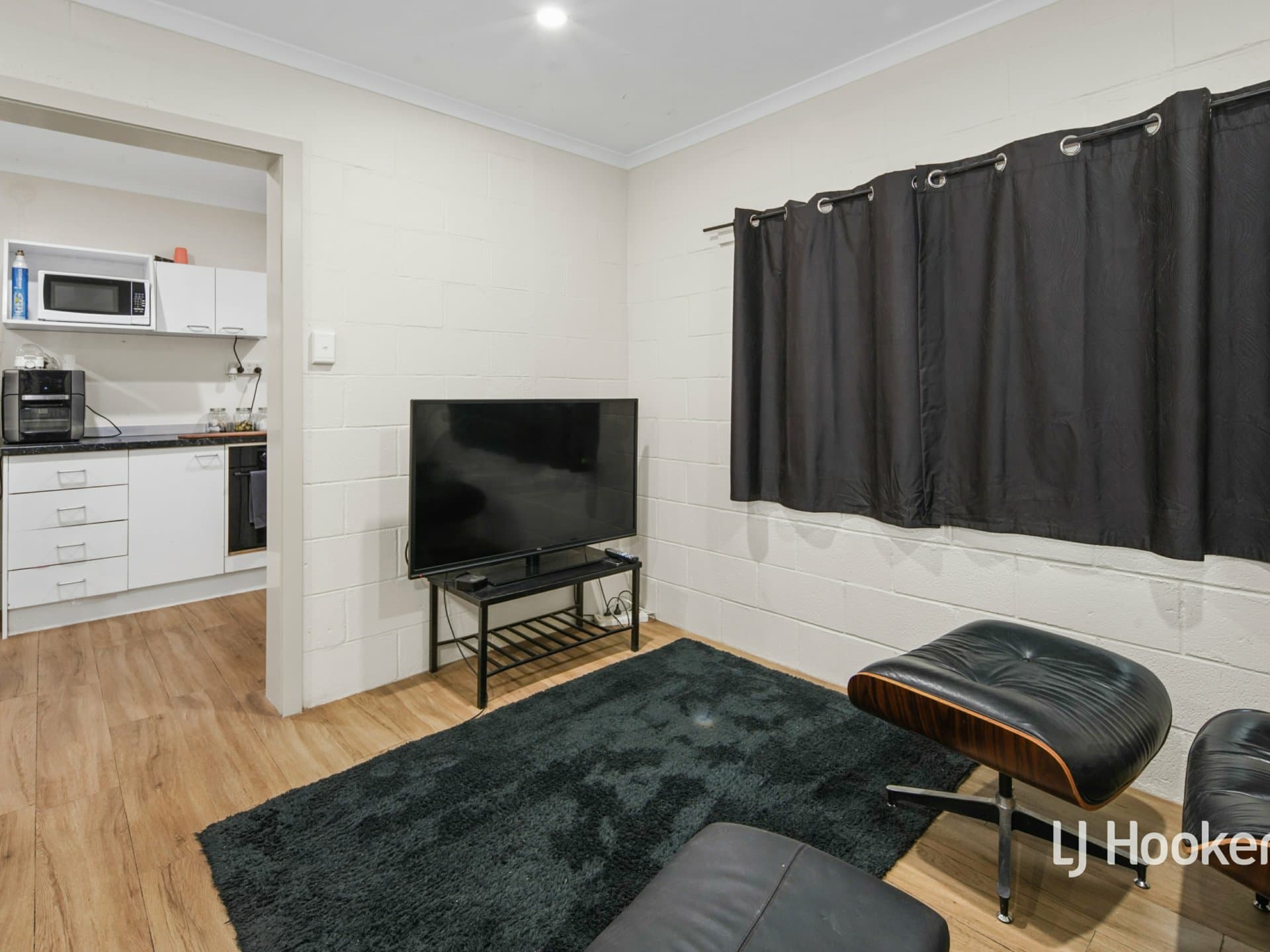 1B Raggatt Street, East Side, East Side - Thumbnail 7
