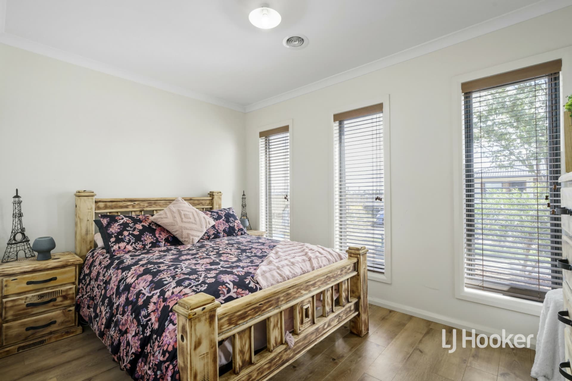 81 Terrene Terrace, Point Cook, Point Cook - Thumbnail 2