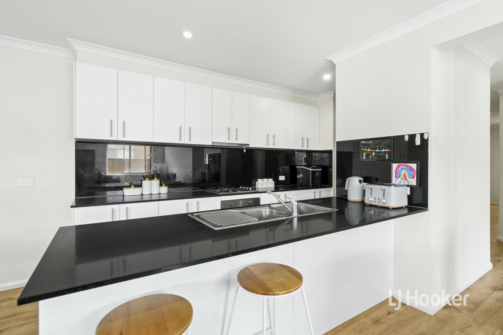 81 Terrene Terrace, Point Cook, Point Cook - Thumbnail 4