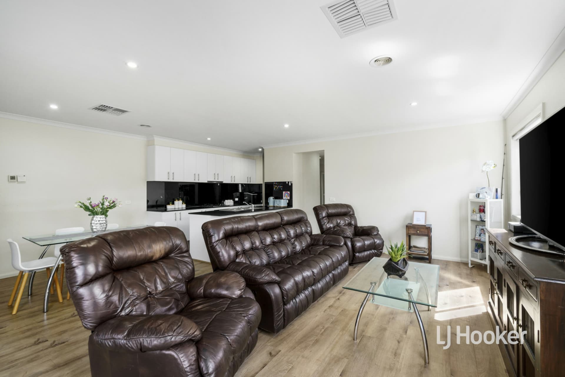 81 Terrene Terrace, Point Cook, Point Cook - Thumbnail 7